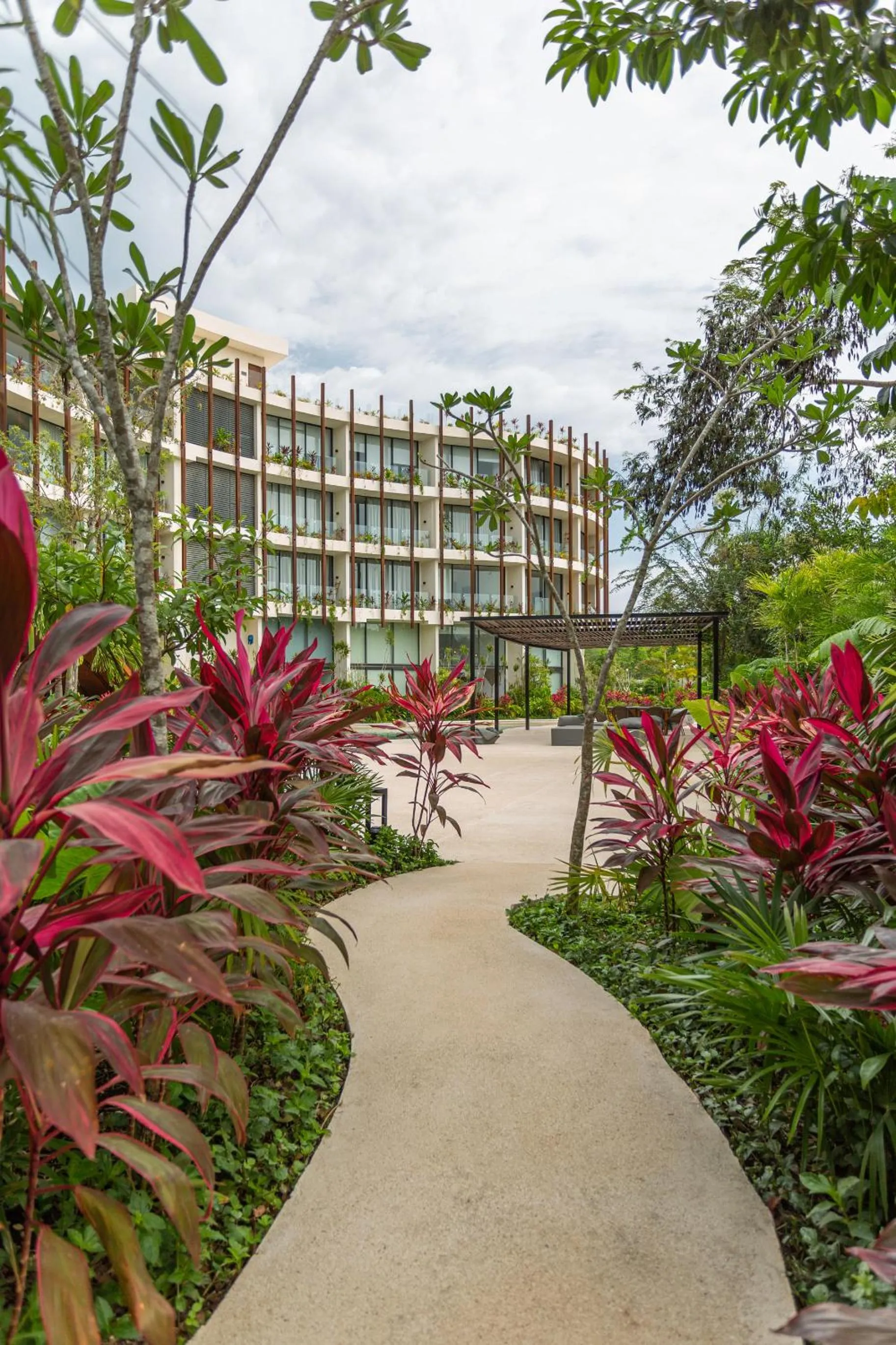 Natural landscape in Mistiq Gardens
