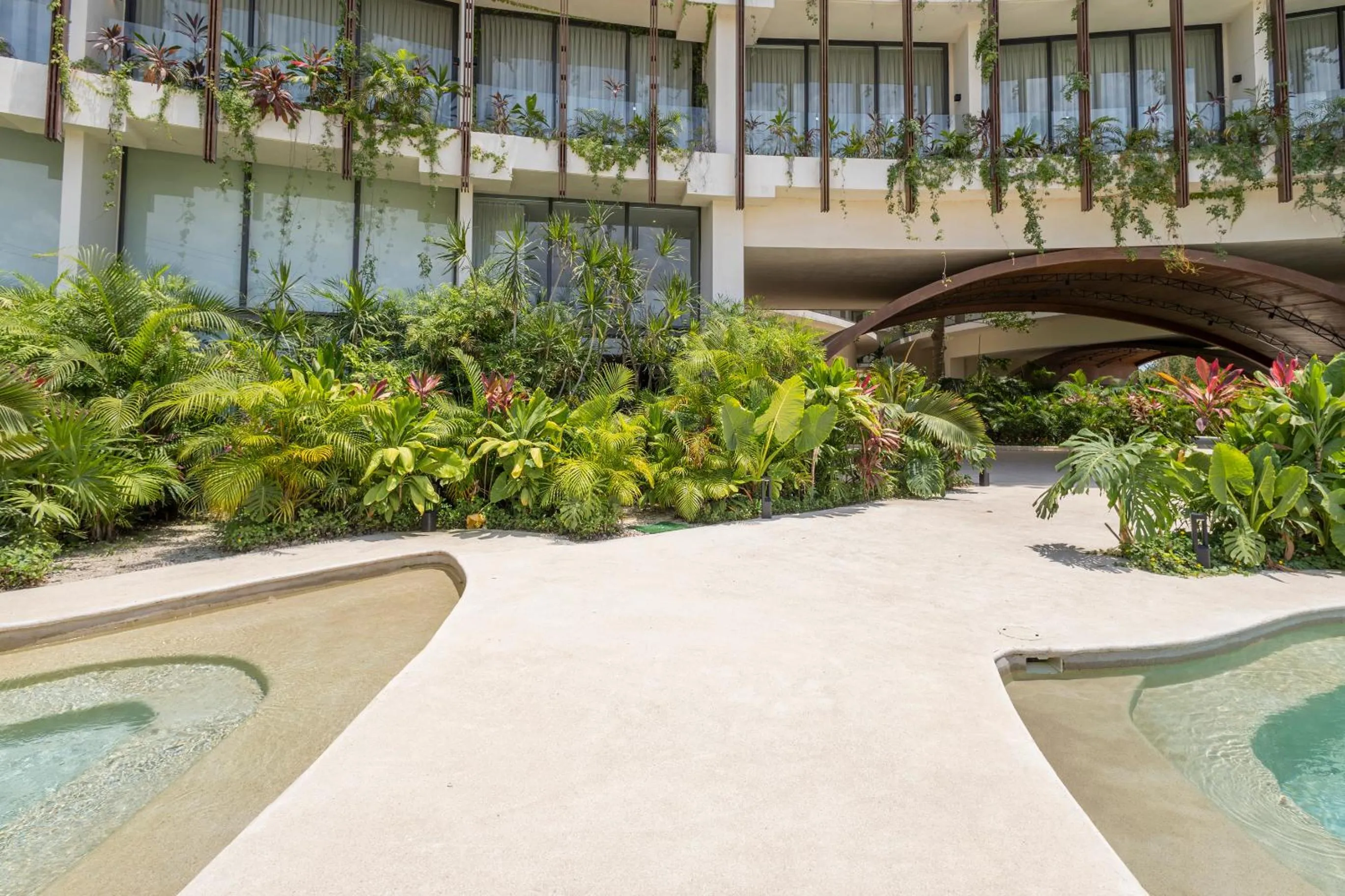 Garden in Mistiq Gardens