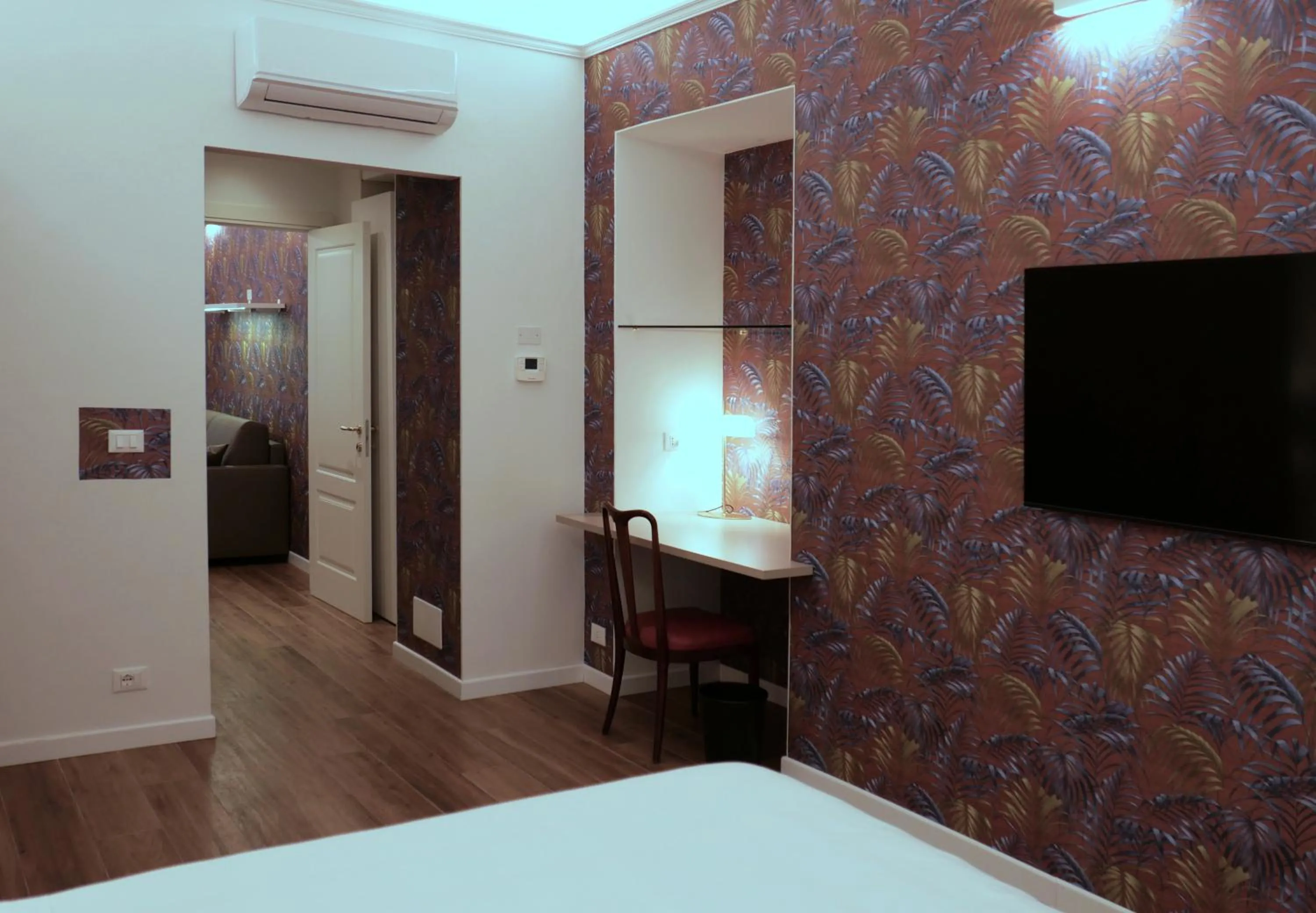 Bed in Hotel Roma e Rocca Cavour