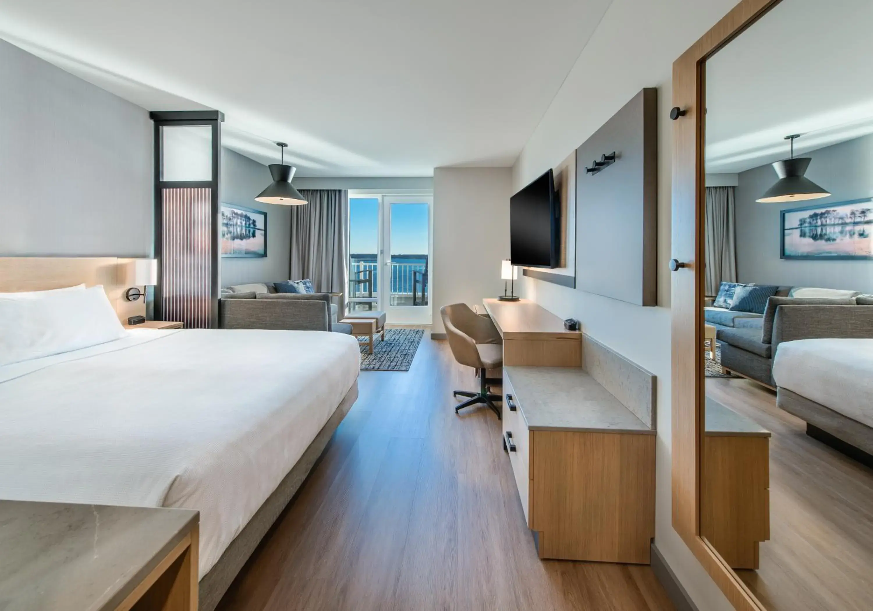 Waterfront King Room with Balcony in Hyatt Place Kent Narrows And Marina Waterfront King Room with Balcony in Hyatt Place Kent Narrows And Marina