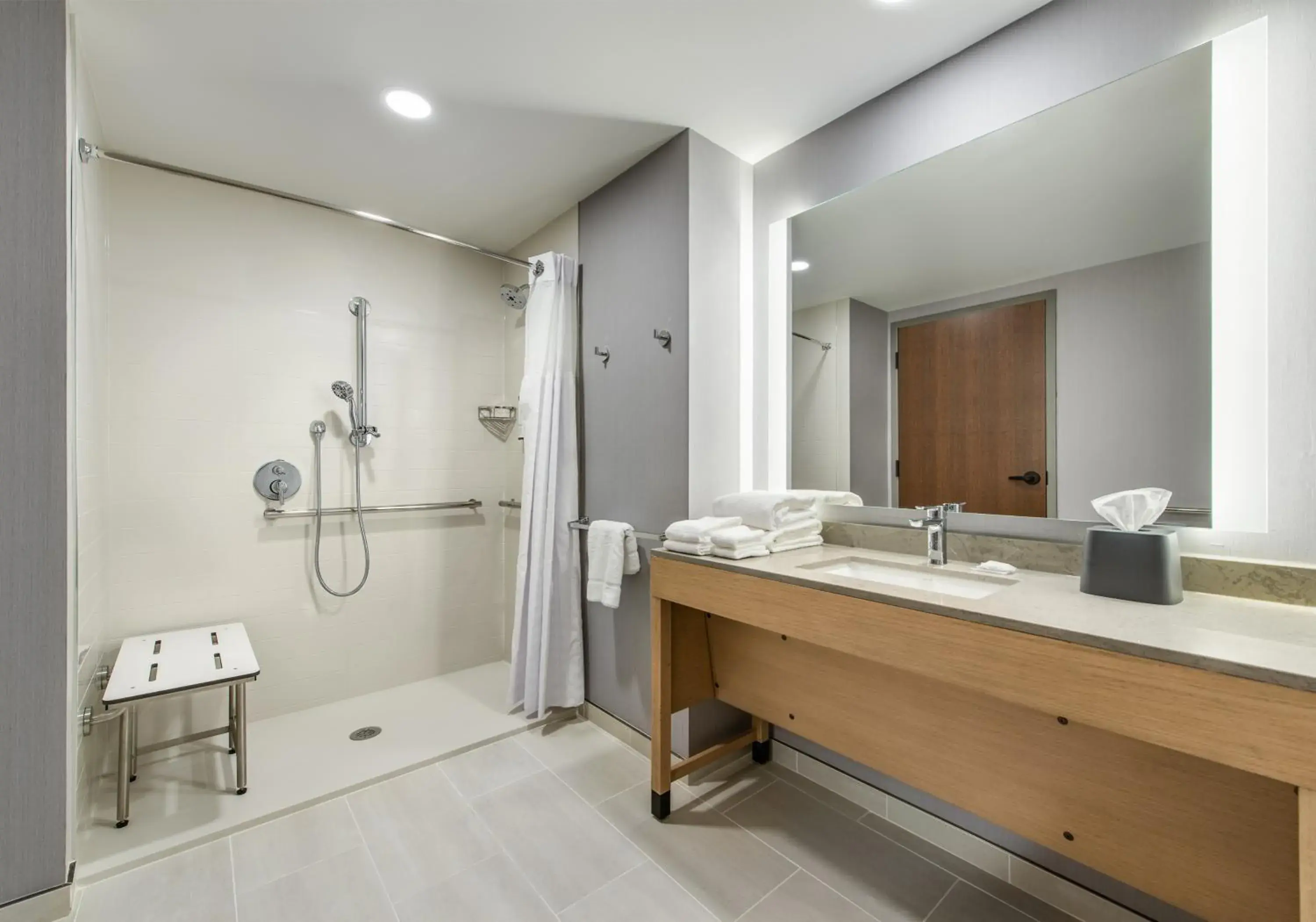 Waterfront King Room with Balcony, Kitchenette and Roll-in Shower - Disability Access in Hyatt Place Kent Narrows And Marina Waterfront King Room with Balcony, Kitchenette and Roll-in Shower - Disability Access in Hyatt Place Kent Narrows And Marina