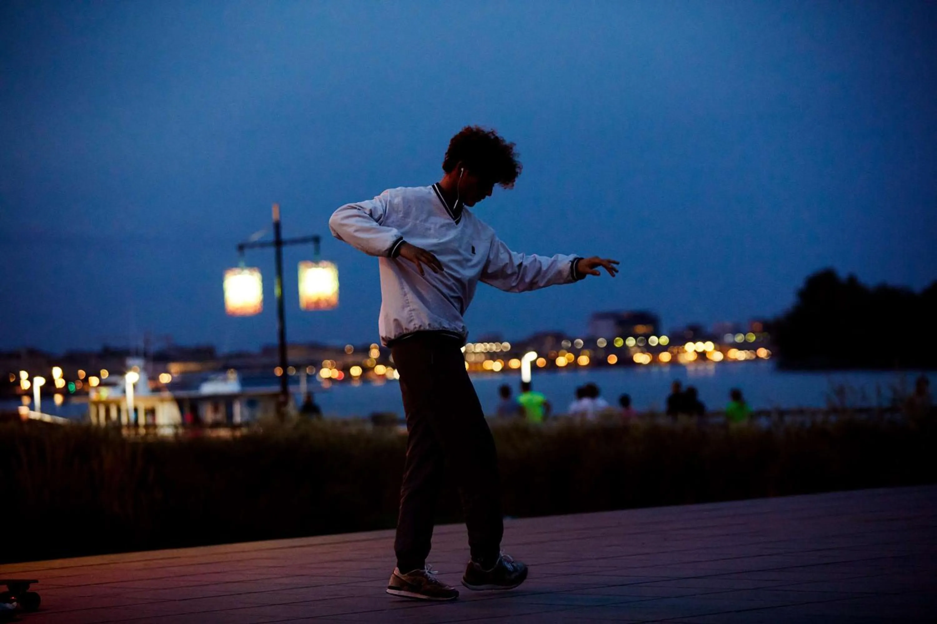 People in FirstName Bordeaux, Part of JdV by Hyatt