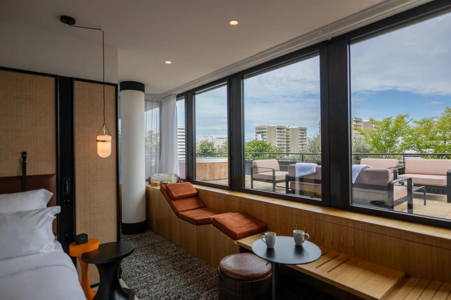 Hot Tub, Bed in FirstName Bordeaux, Part of JdV by Hyatt