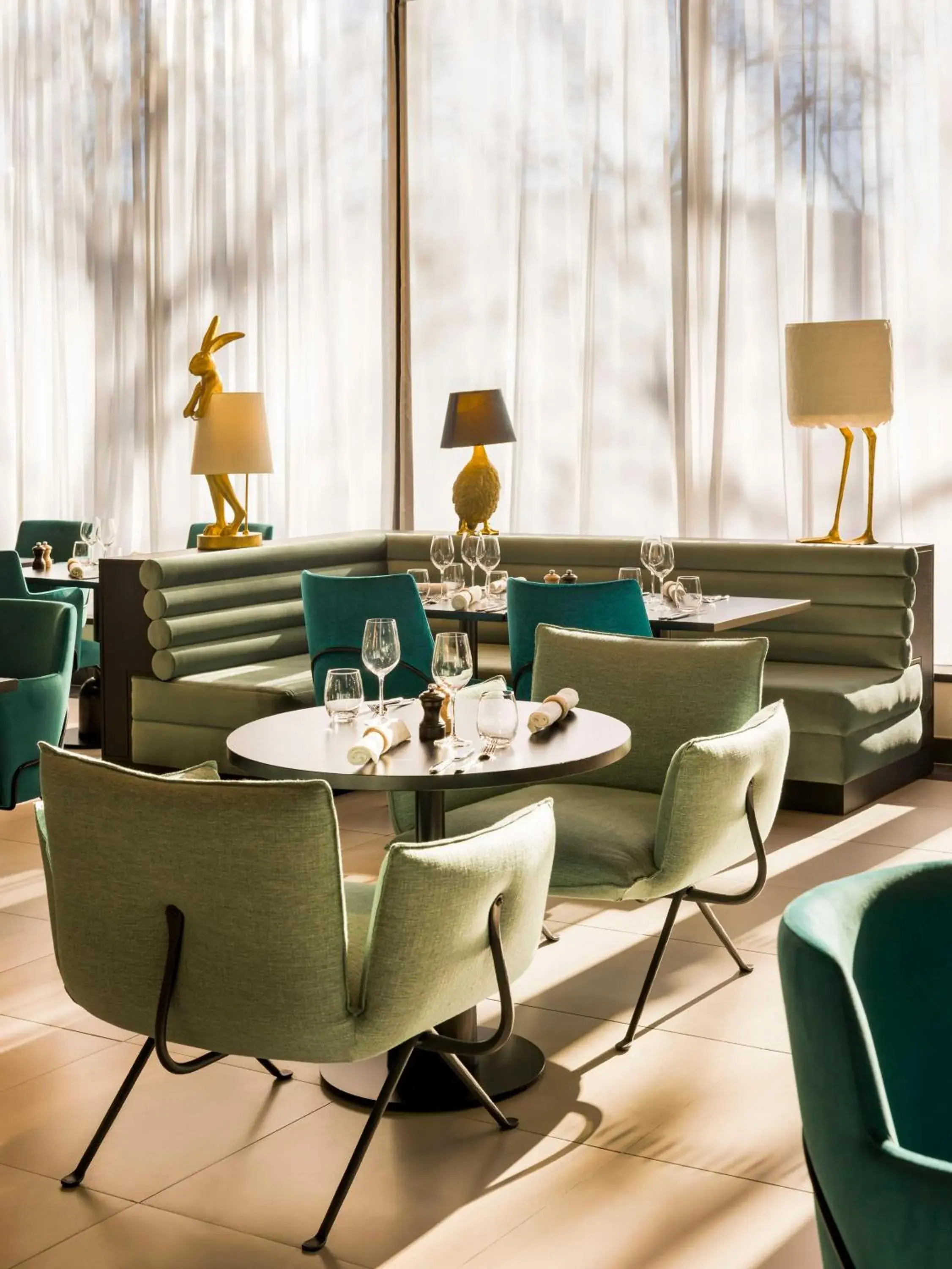 Restaurant/places to eat in FirstName Bordeaux, Part of JdV by Hyatt Restaurant/places to eat in FirstName Bordeaux, Part of JdV by Hyatt