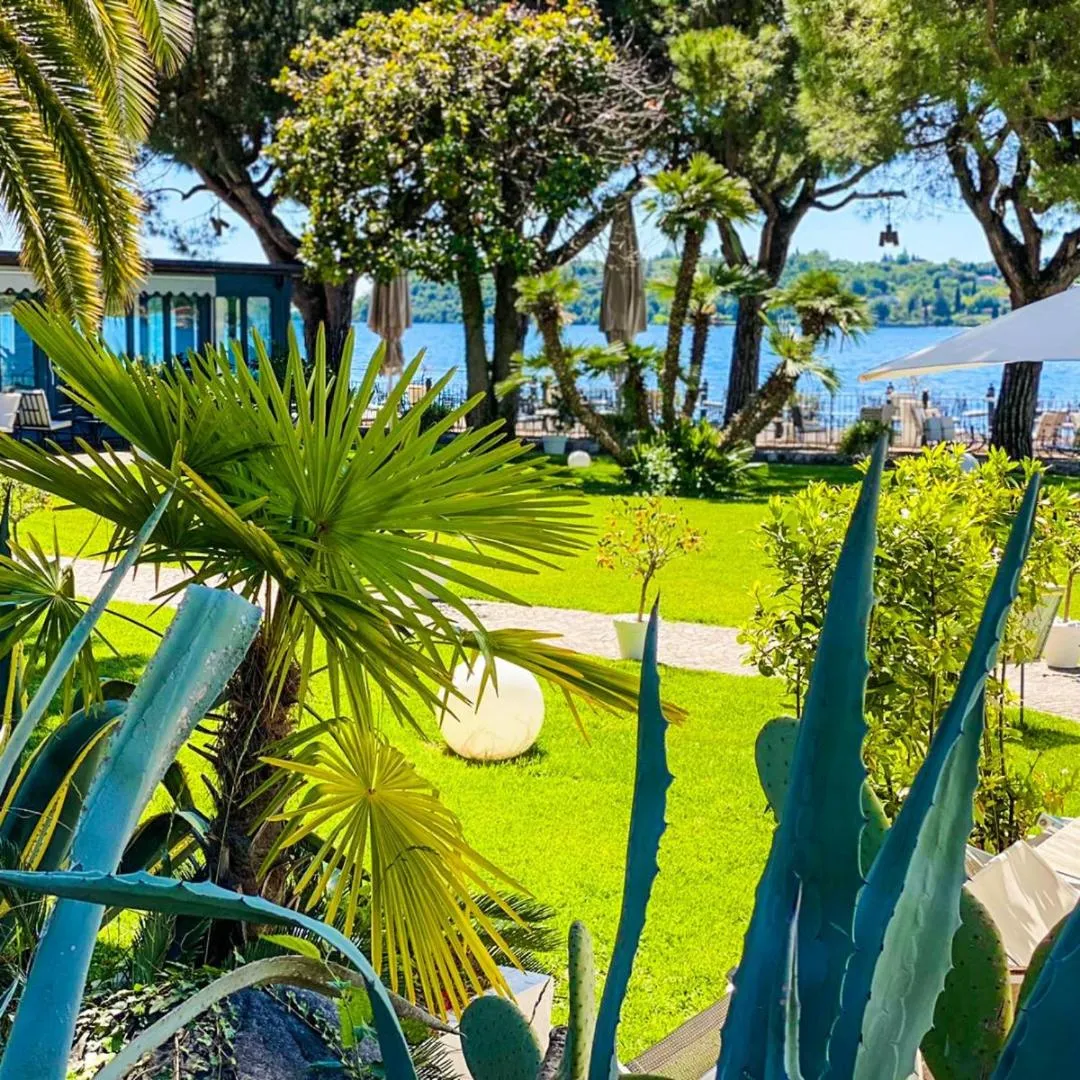 Garden in Hotel Spiaggia d'Oro - Charme & Boutique - Garda Lake Collection