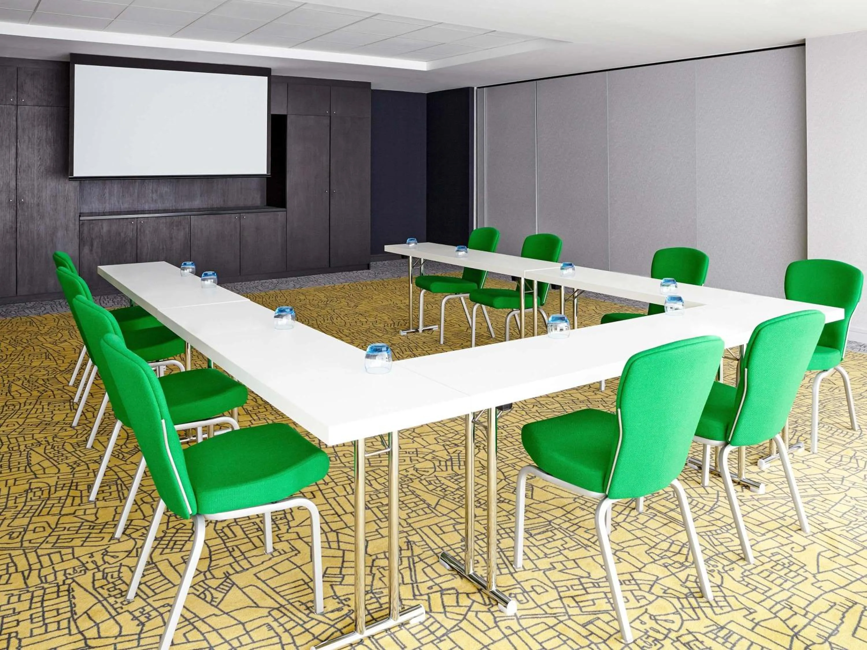 Meeting/conference room in Novotel London Wembley