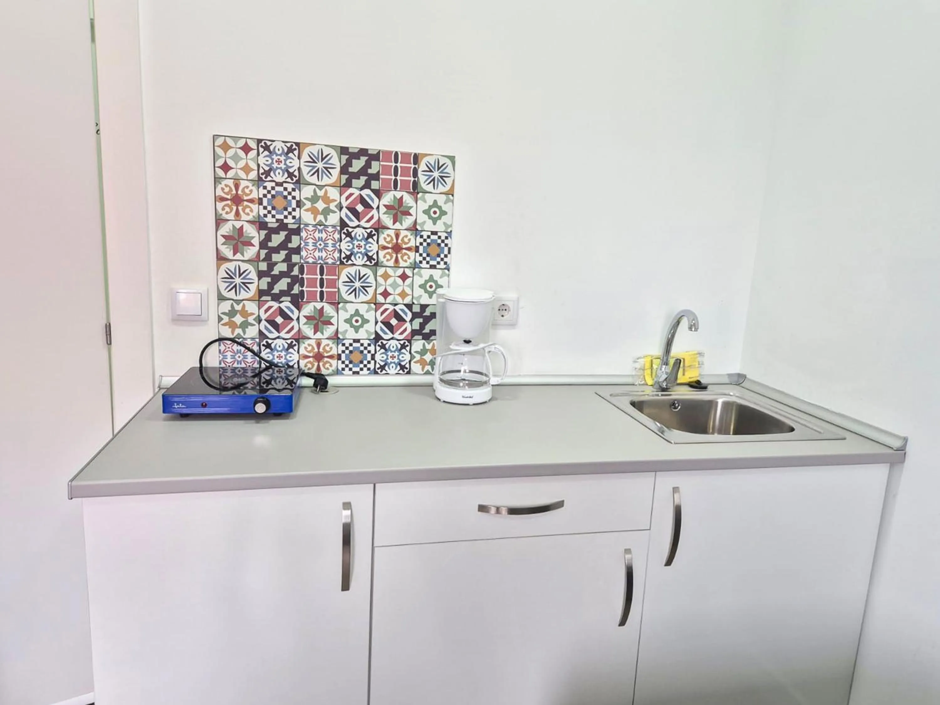 kitchen in La Maruca Beach Santander 3000