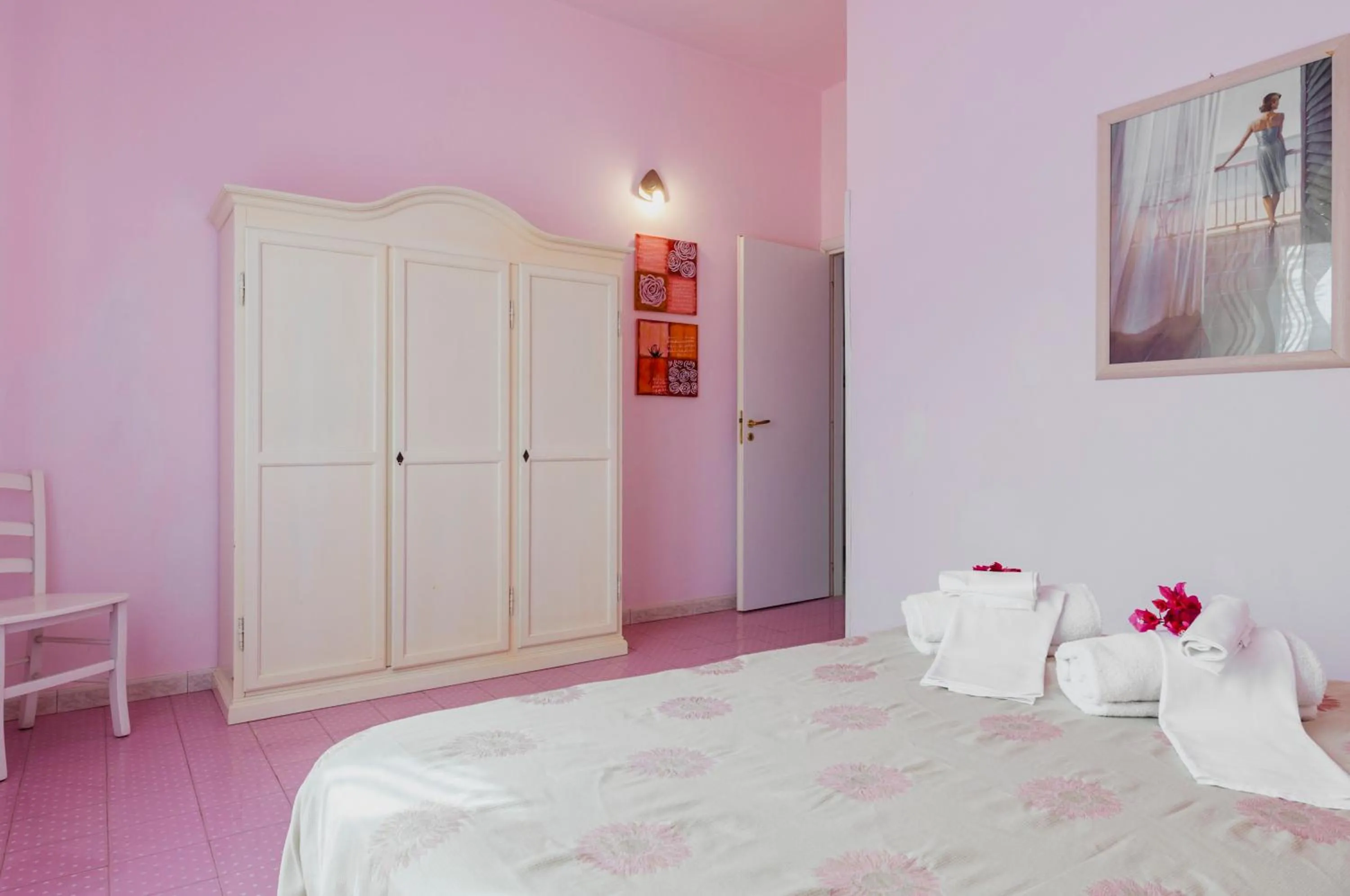 Bed in Stella del mare Apartments