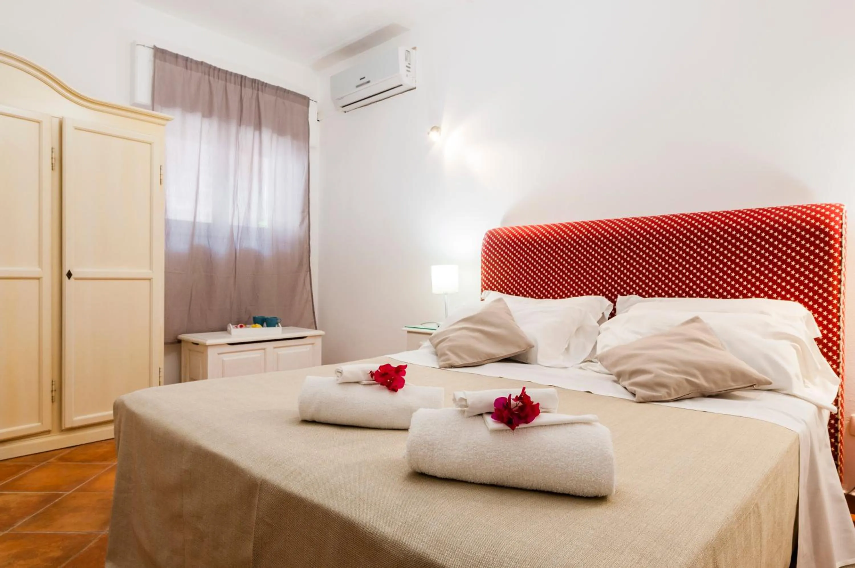 Bed in Stella del mare Apartments