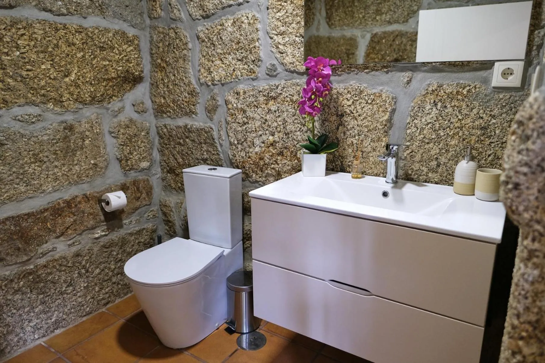 Bathroom in Aldeia da Quinta do Paço - Turismo rural Santo Tirso