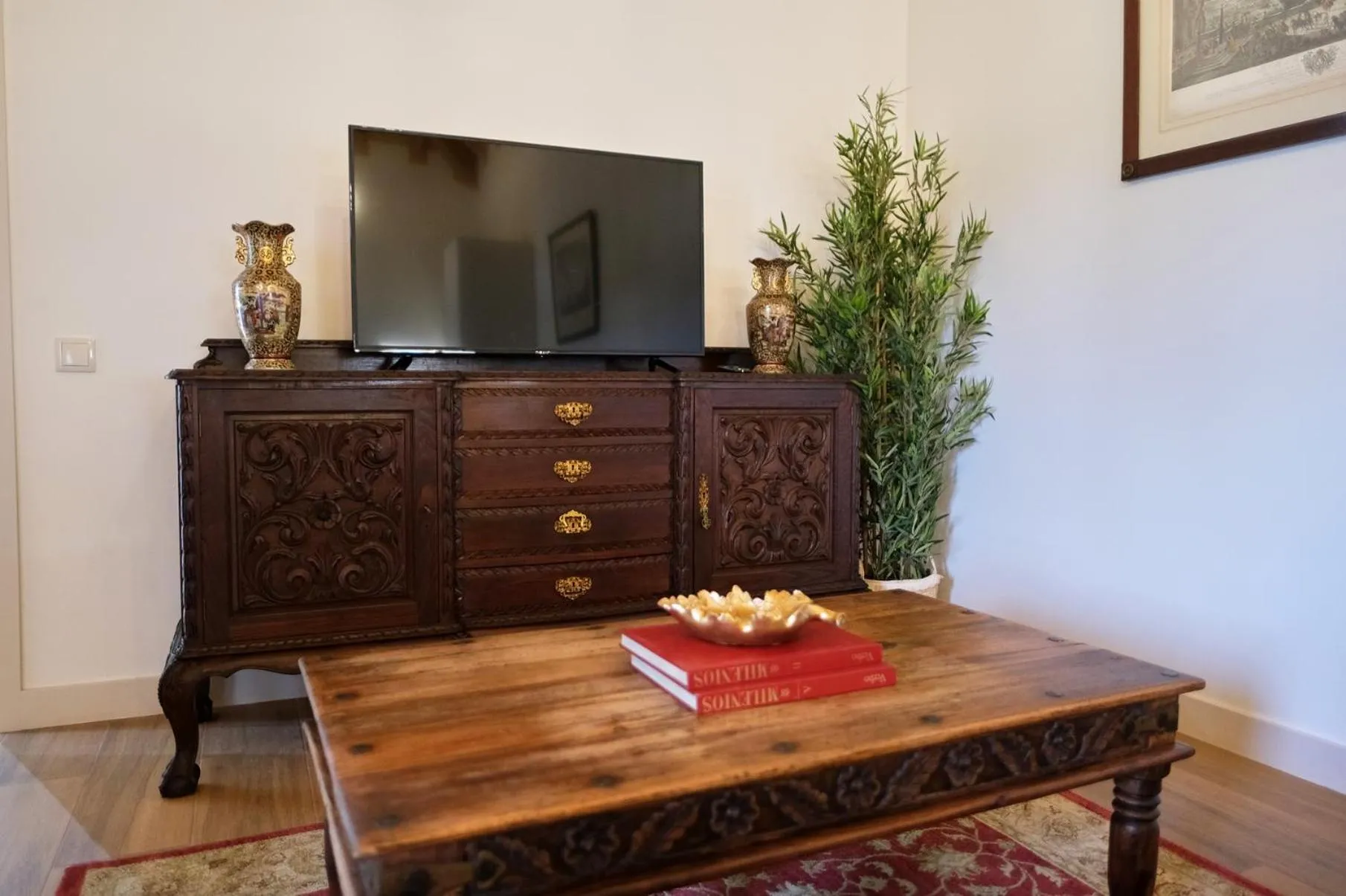 Communal lounge/ TV room in Aldeia da Quinta do Paço - Turismo rural Santo Tirso