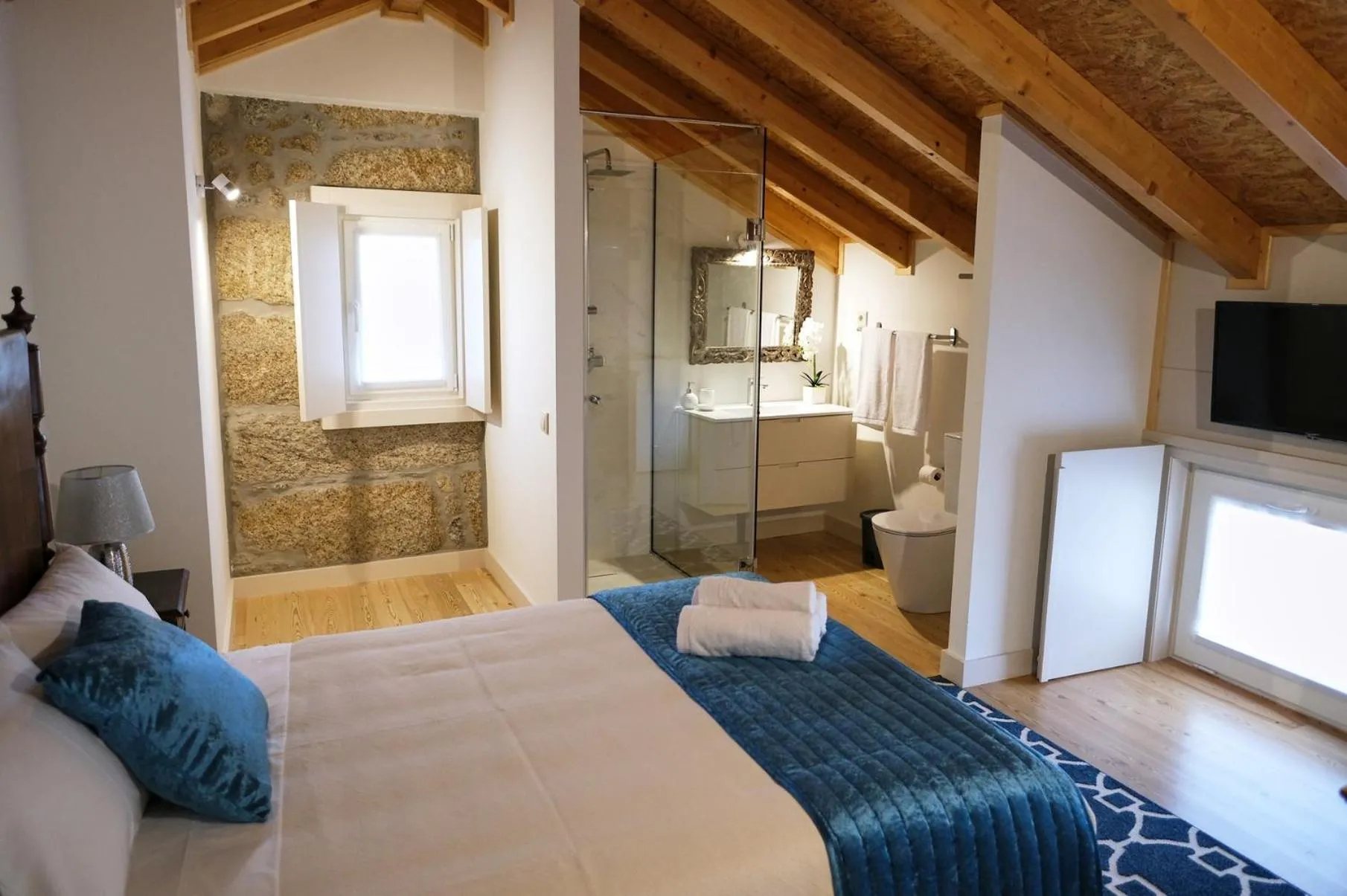 Bed in Aldeia da Quinta do Paço - Turismo rural Santo Tirso