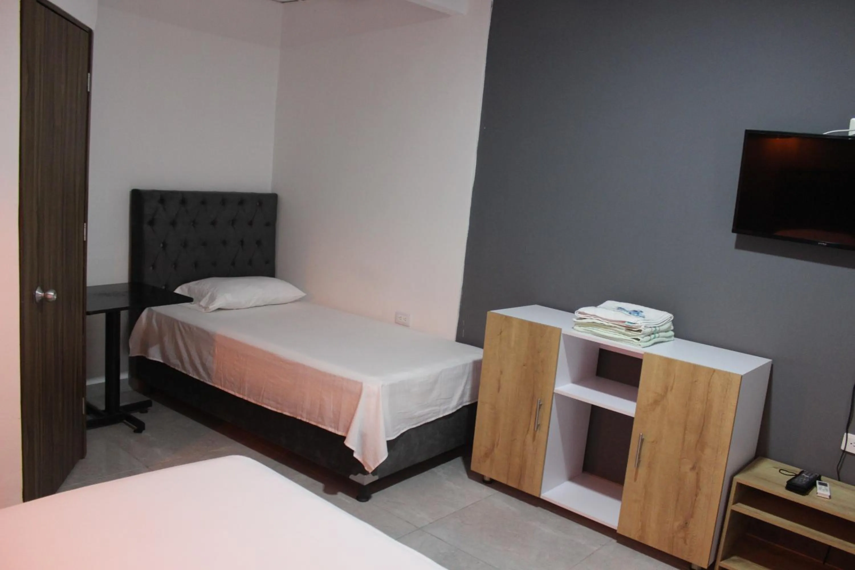 Bed in Hotel Almalu