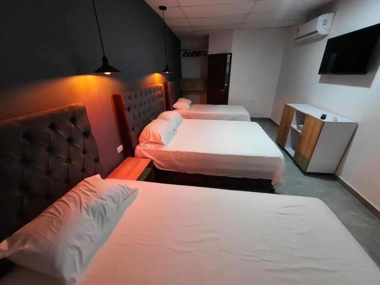 Bed in Hotel Almalu