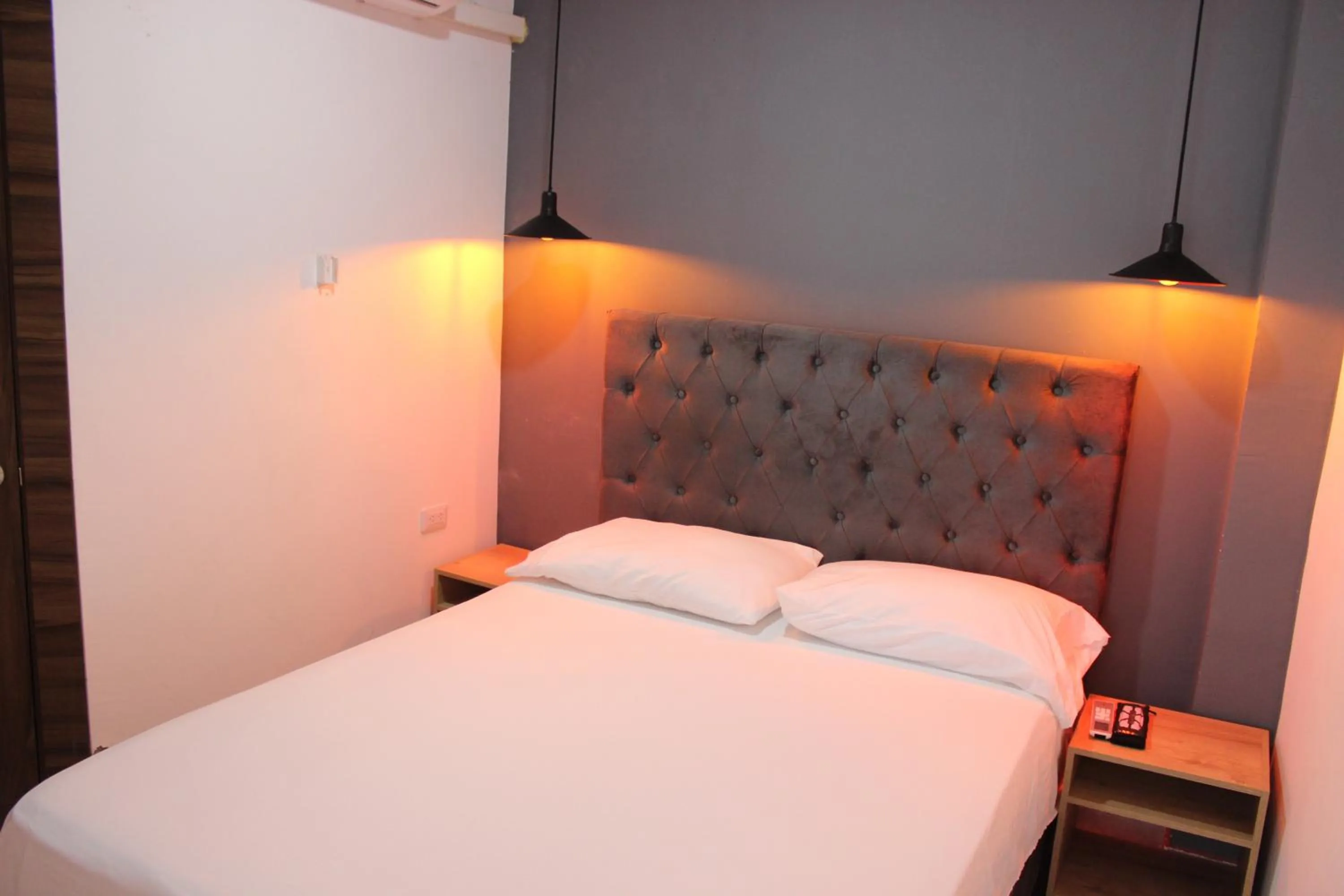 Bed in Hotel Almalu
