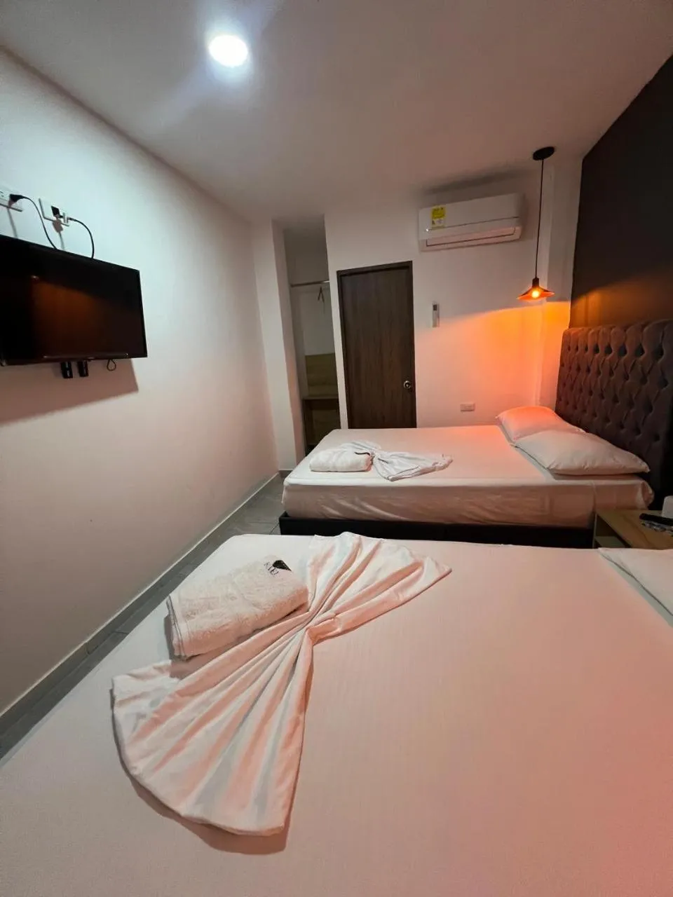 Bed in Hotel Almalu