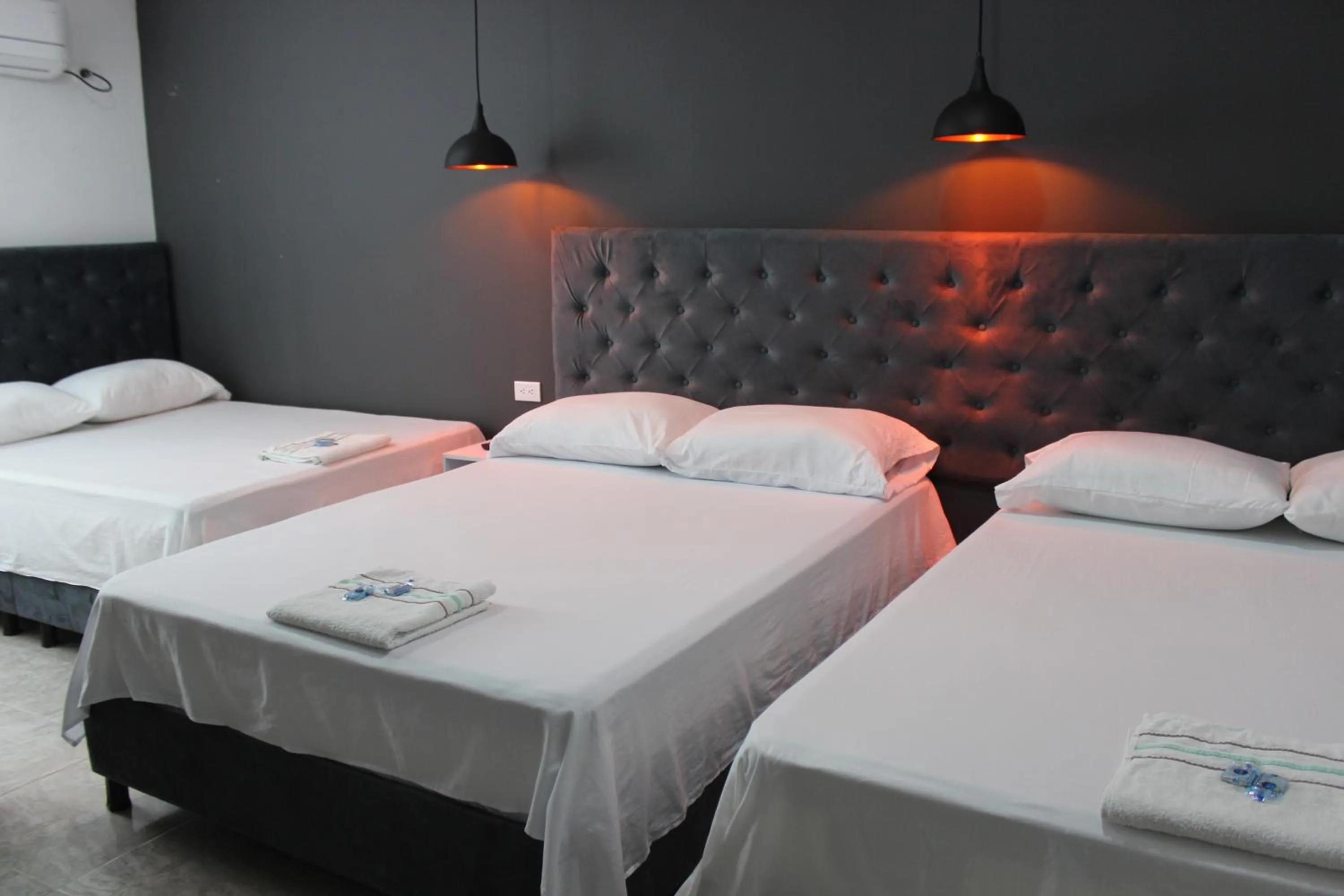 Bed in Hotel Almalu