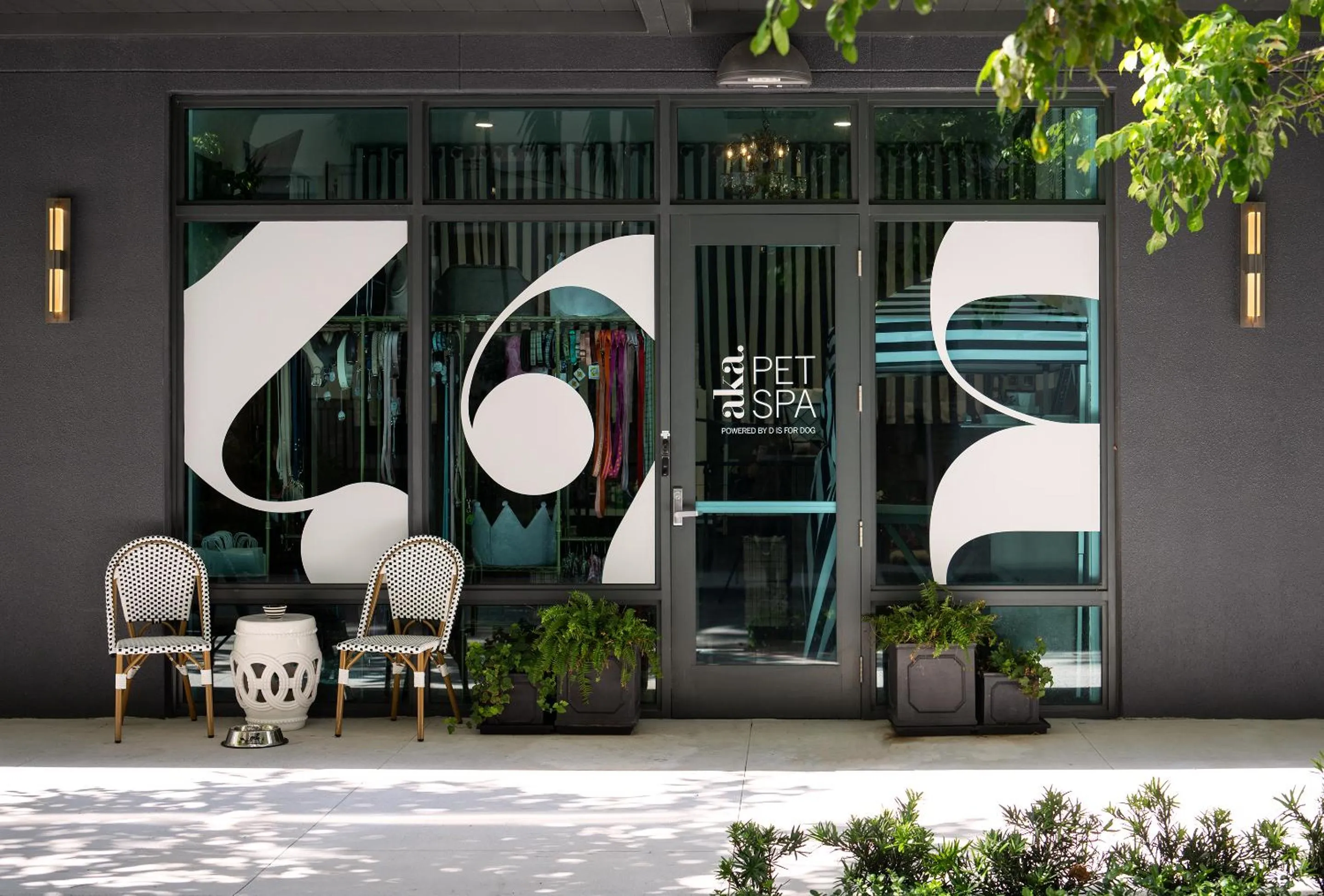 Property building in AKA West Palm