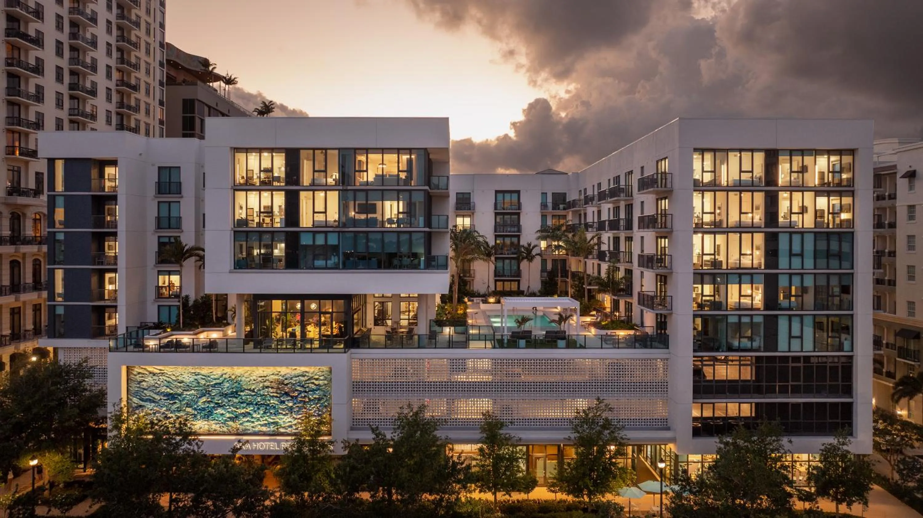 Property building in AKA West Palm