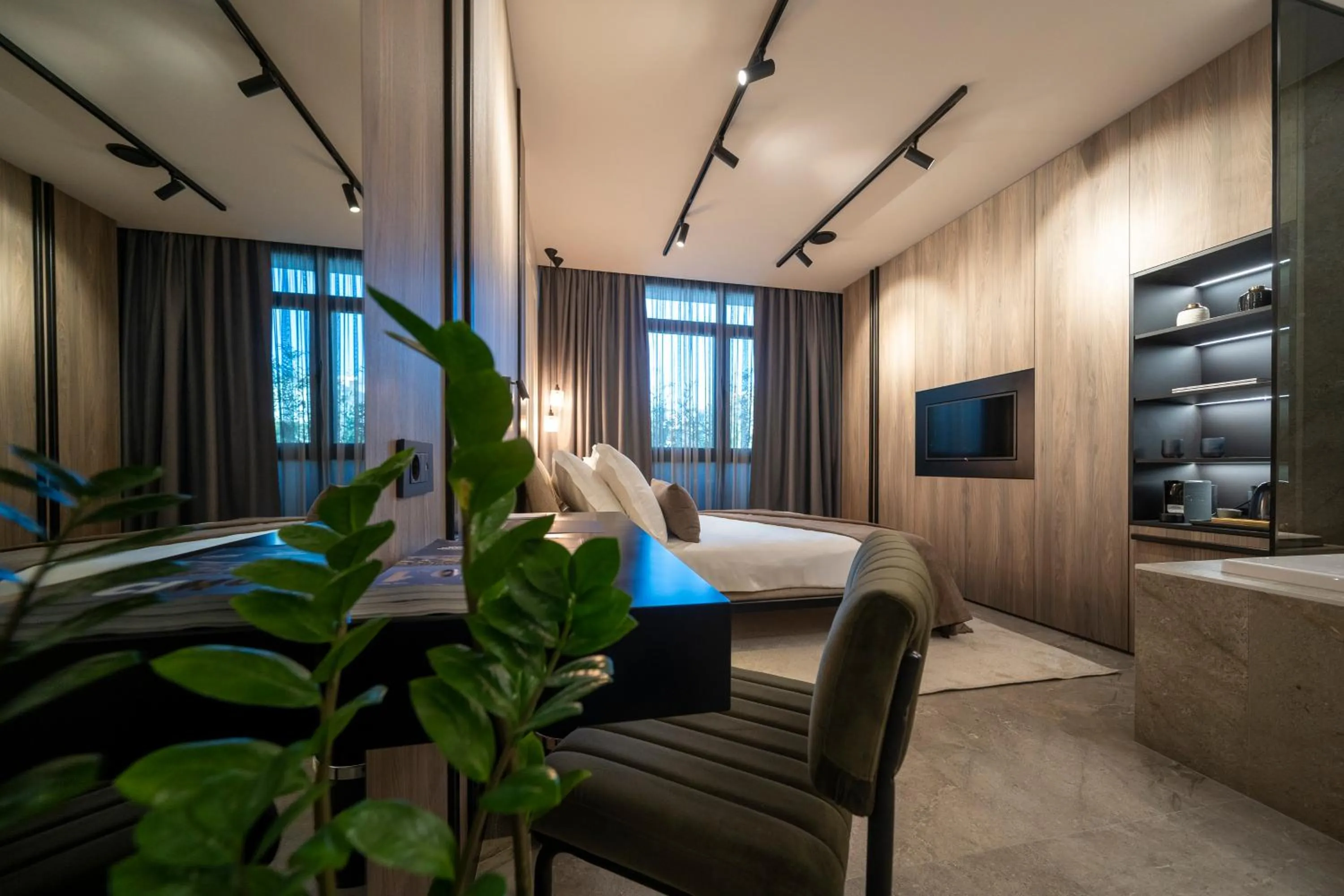 TV and multimedia, Bed in VELVET rooms & more