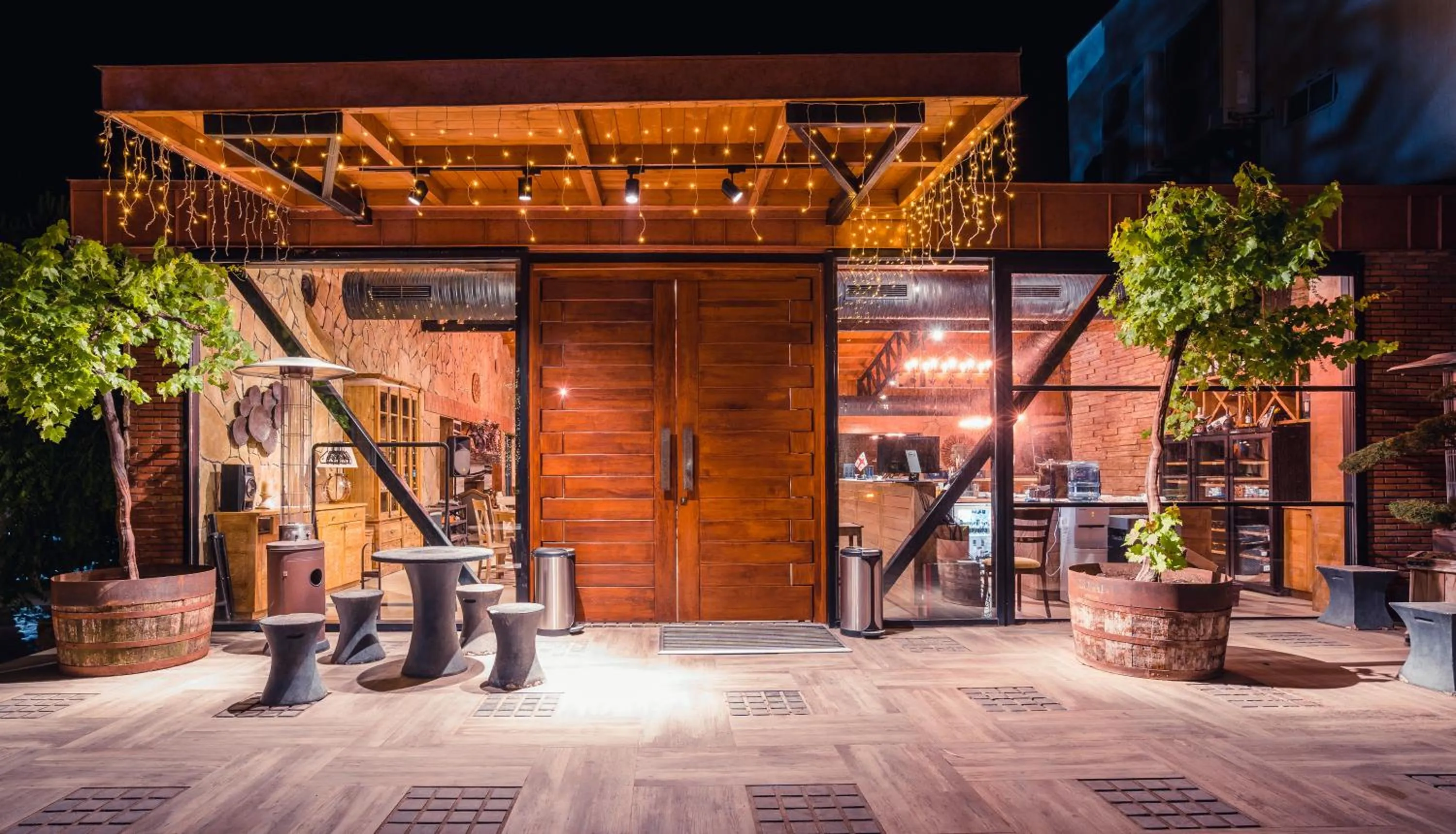 Restaurant/places to eat in Giuaani Winery