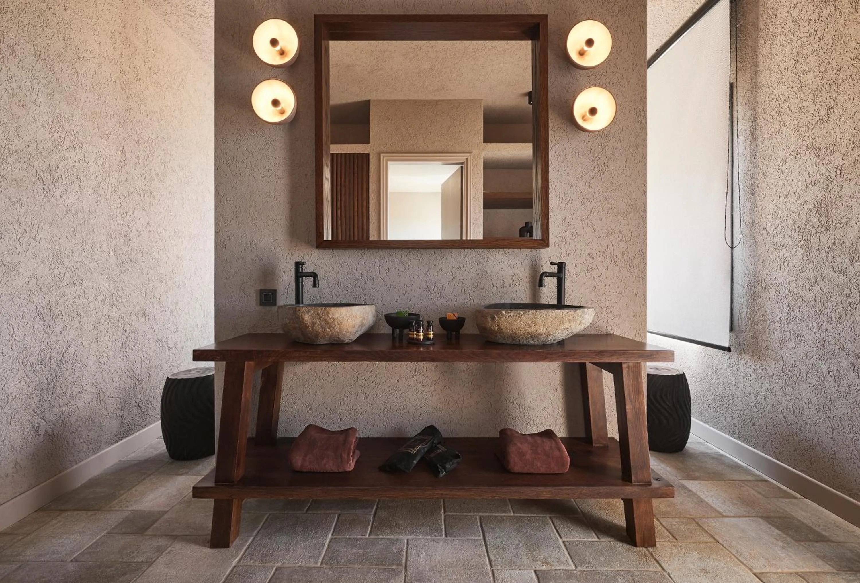 Bathroom in Noma Milos - Delmar Collection