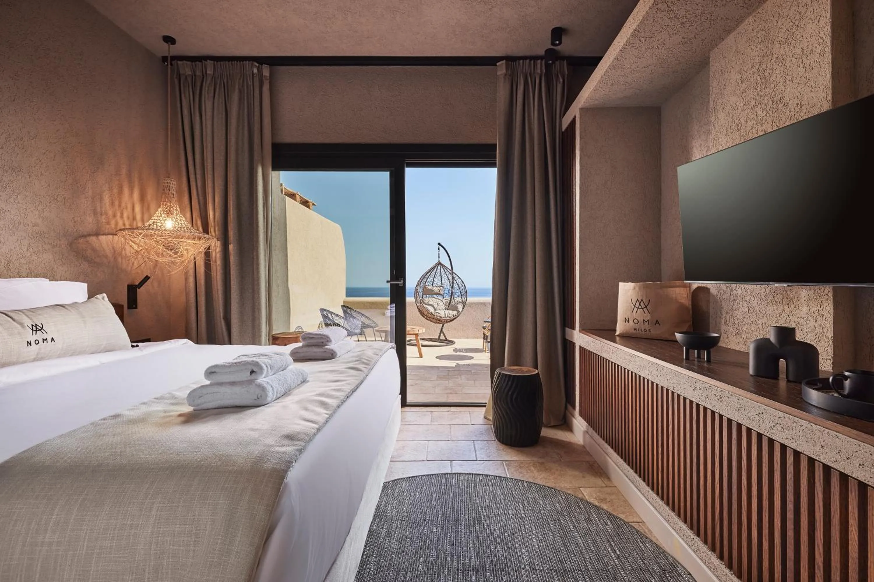 Bed in Noma Milos - Delmar Collection