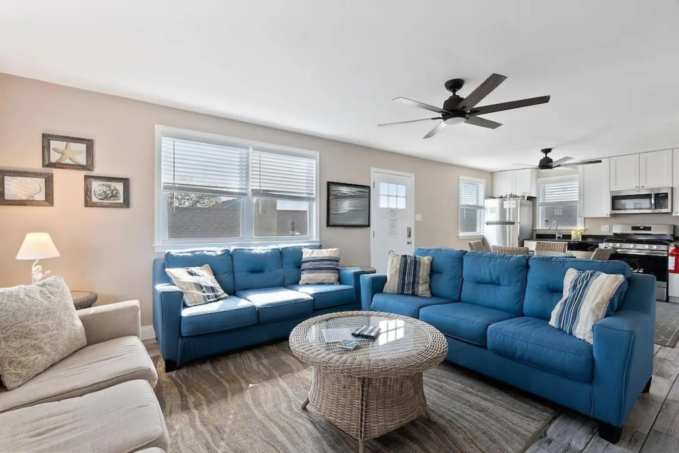 Living room in Unit B 2nd fl 2nd fl Hideaway 2 Block to Beach Parking