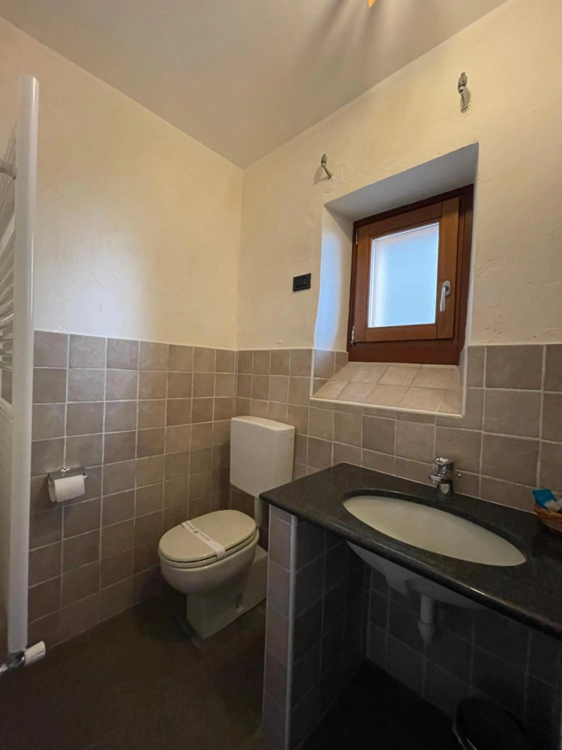 Toilet in Hotel La Torre