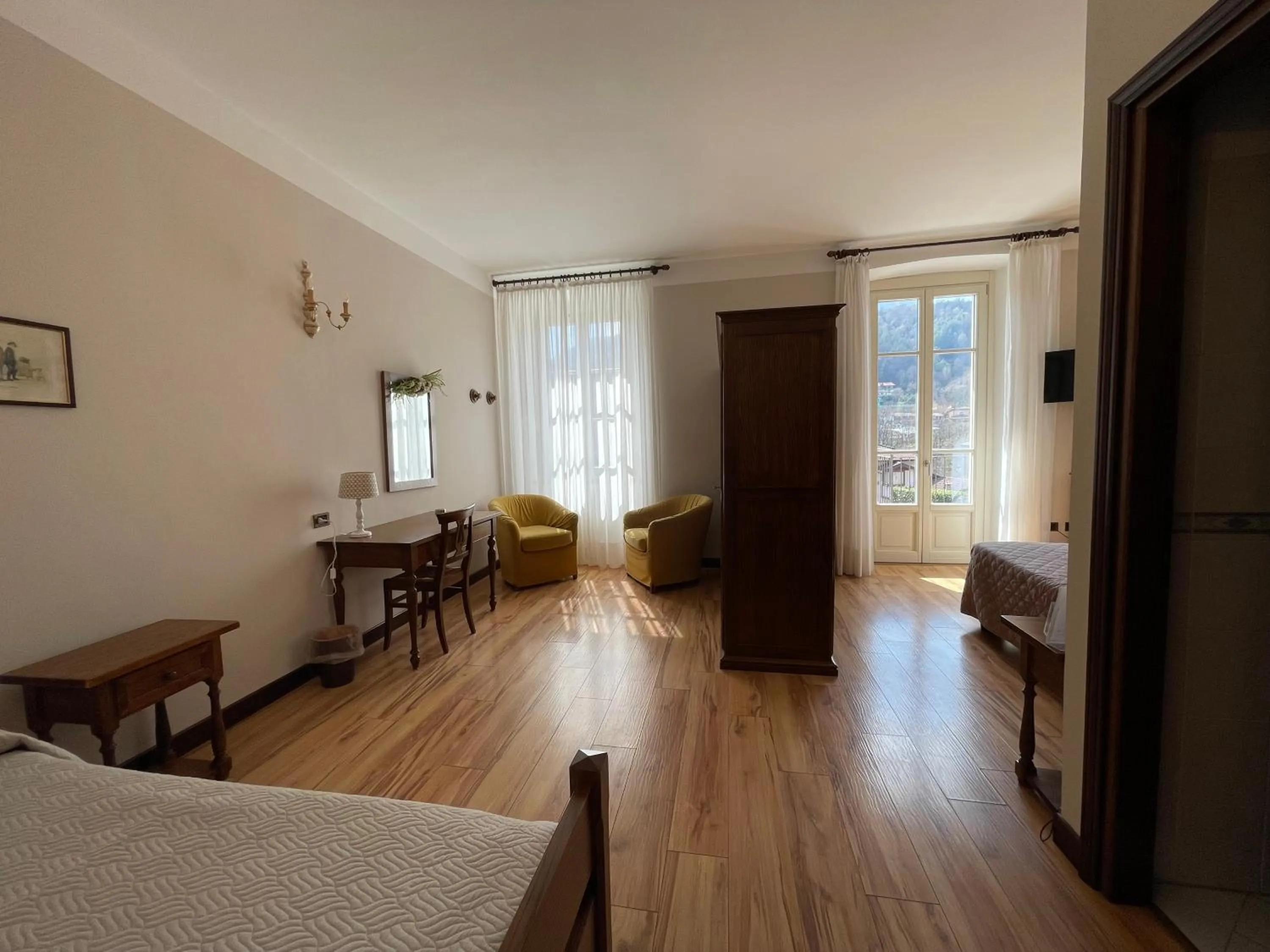 Photo of the whole room in Hotel La Torre