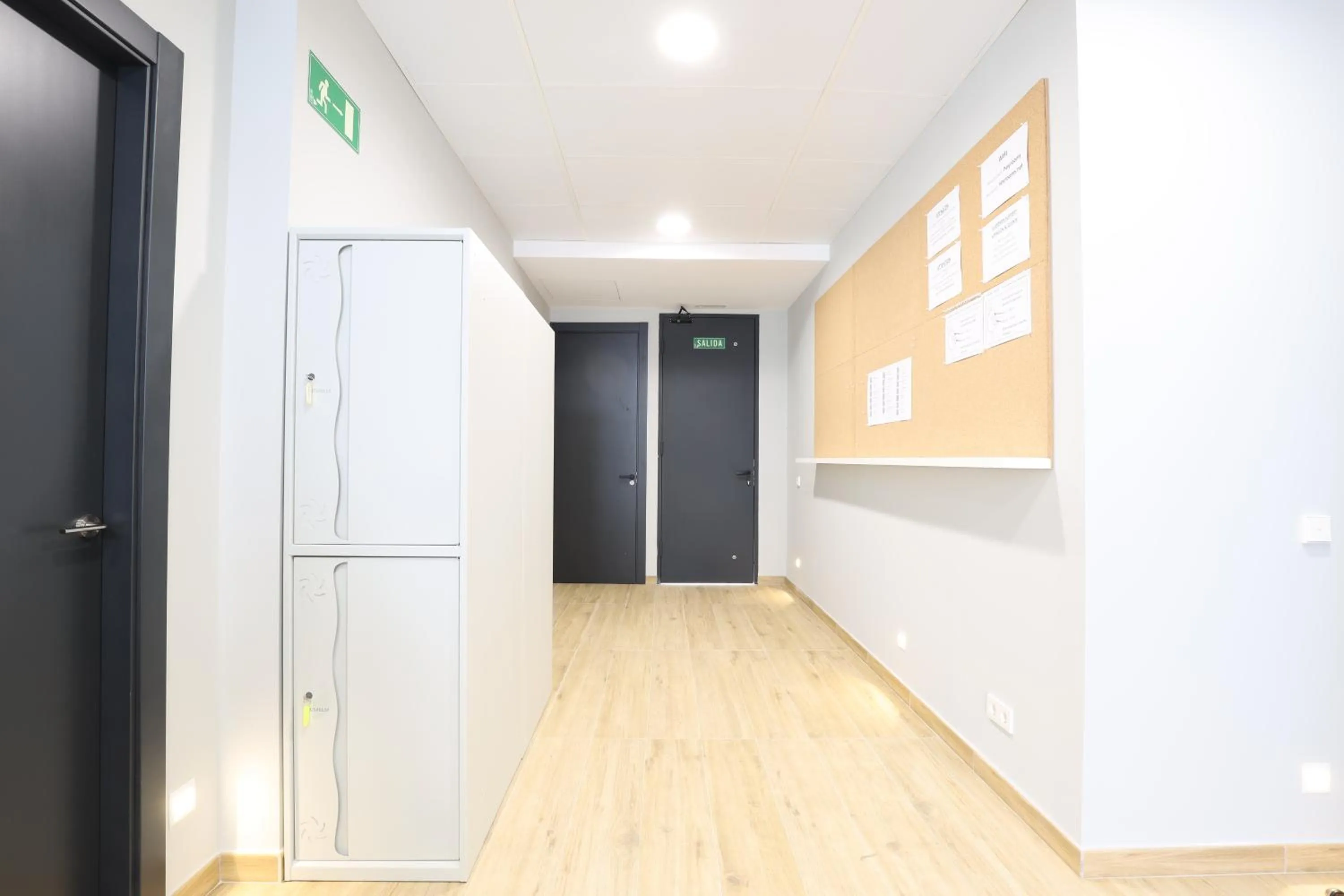 microwave in Hey Rooms