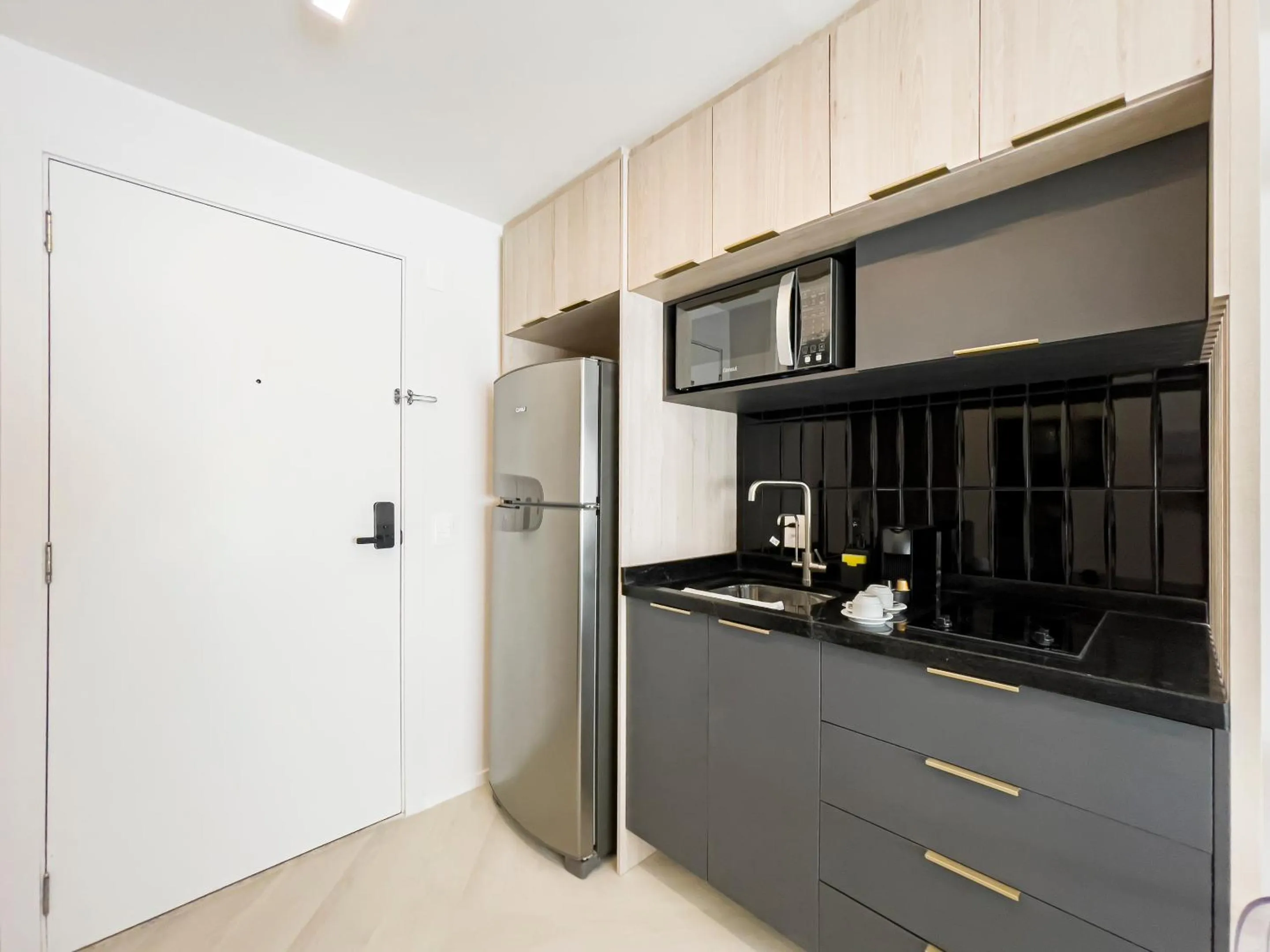 Day in Charlie Porto Alegre Moinhos