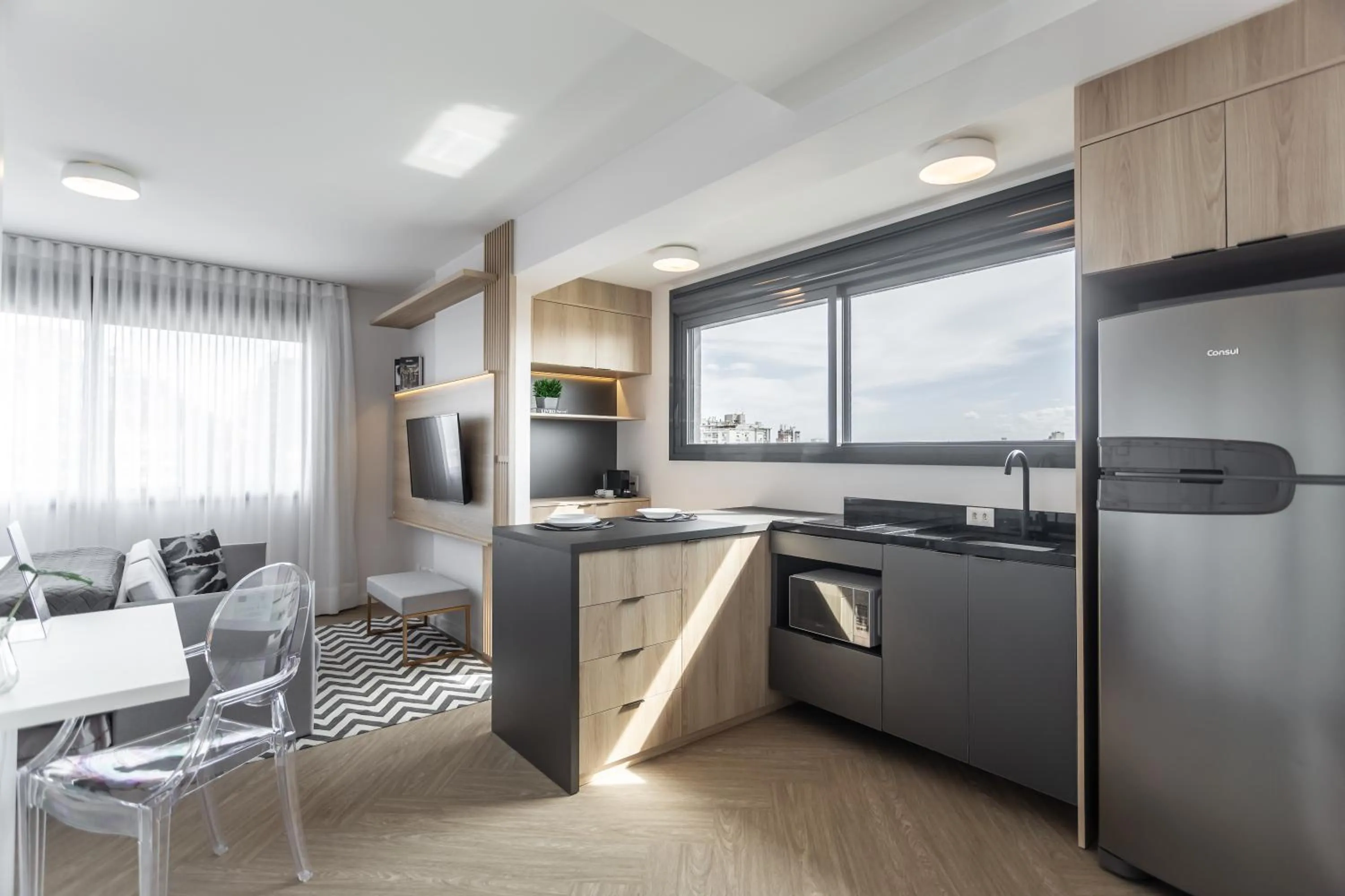 Kitchen or kitchenette in Charlie Porto Alegre Moinhos