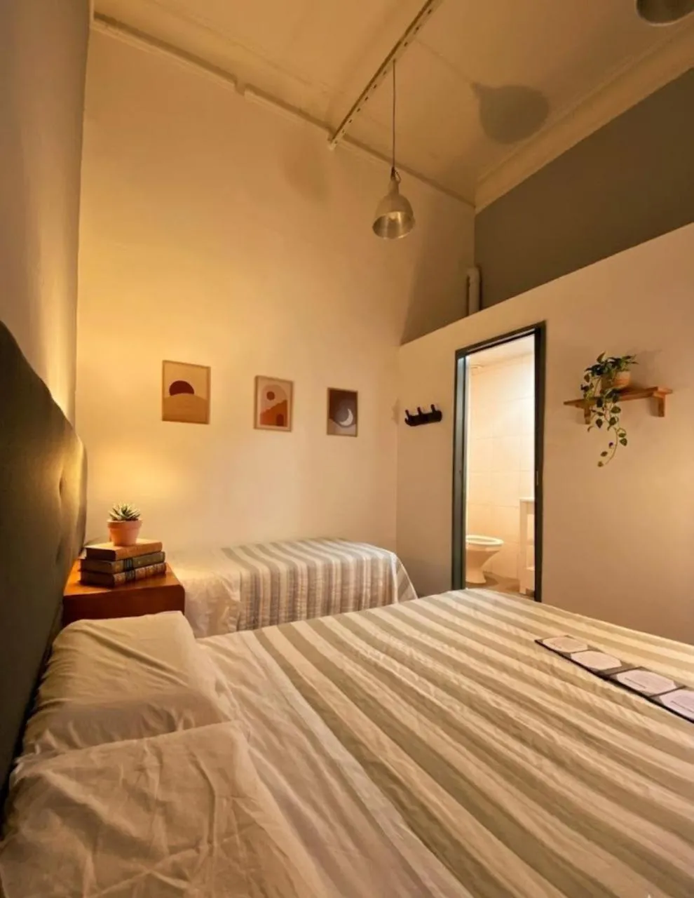 Budget Twin Room - single occupancy in ViaVia BsAs GuestHouse