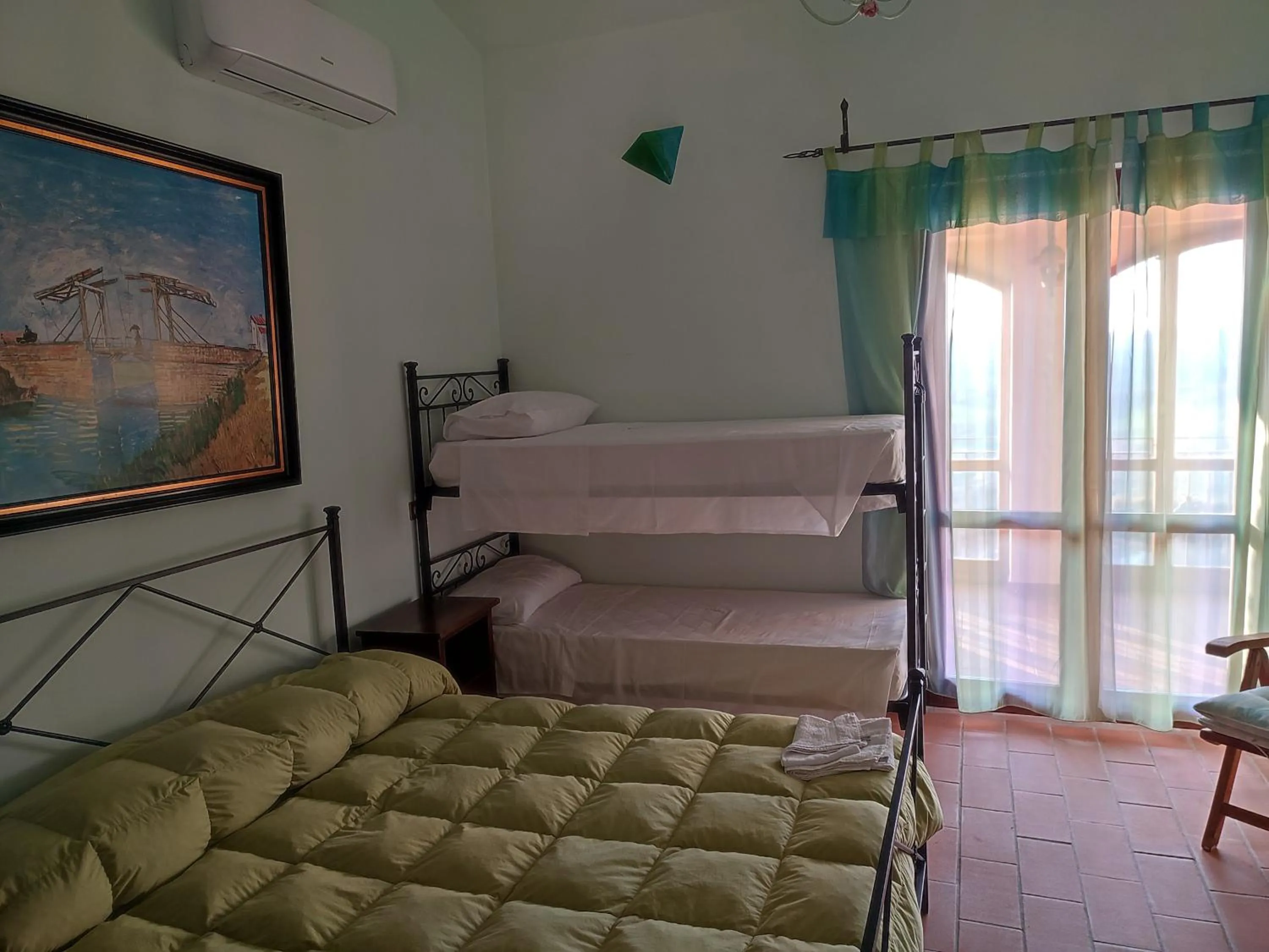 bunk bed in B&B Casale Roshlee