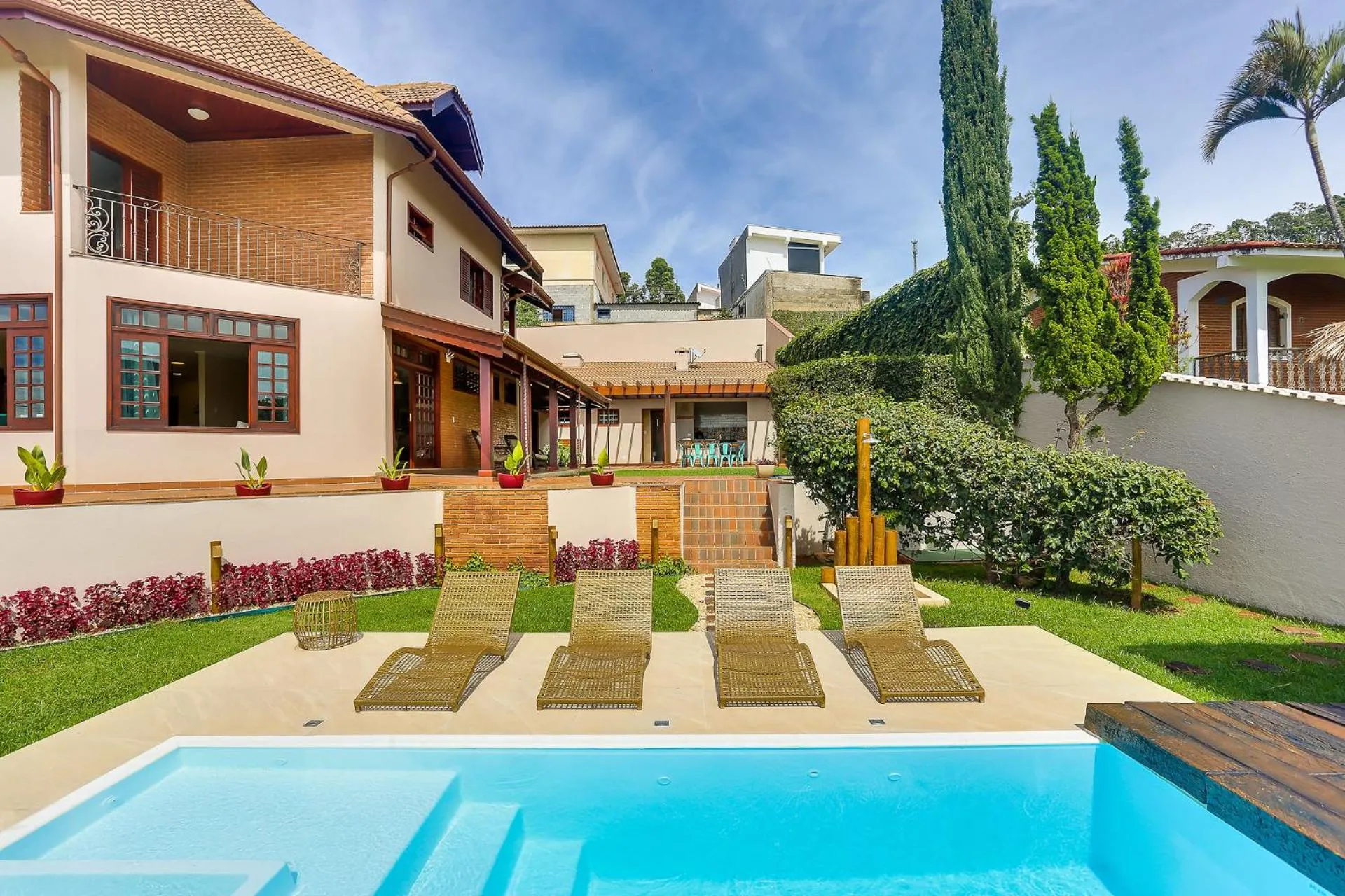 Pool view in Villa Boréal Hostellerie Pousada Boutique