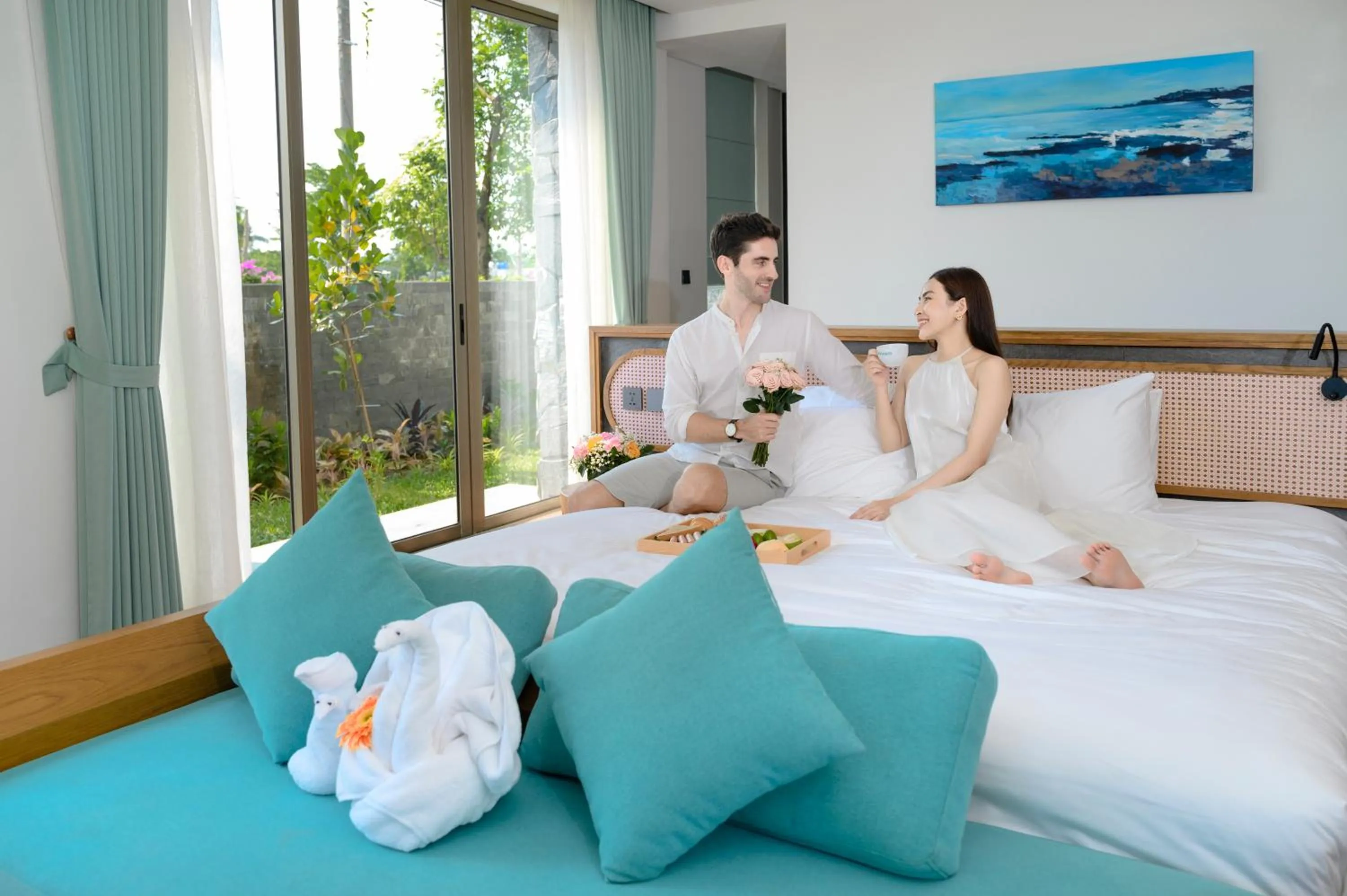 Bed in Bellerive Hoi An Resort and Spa