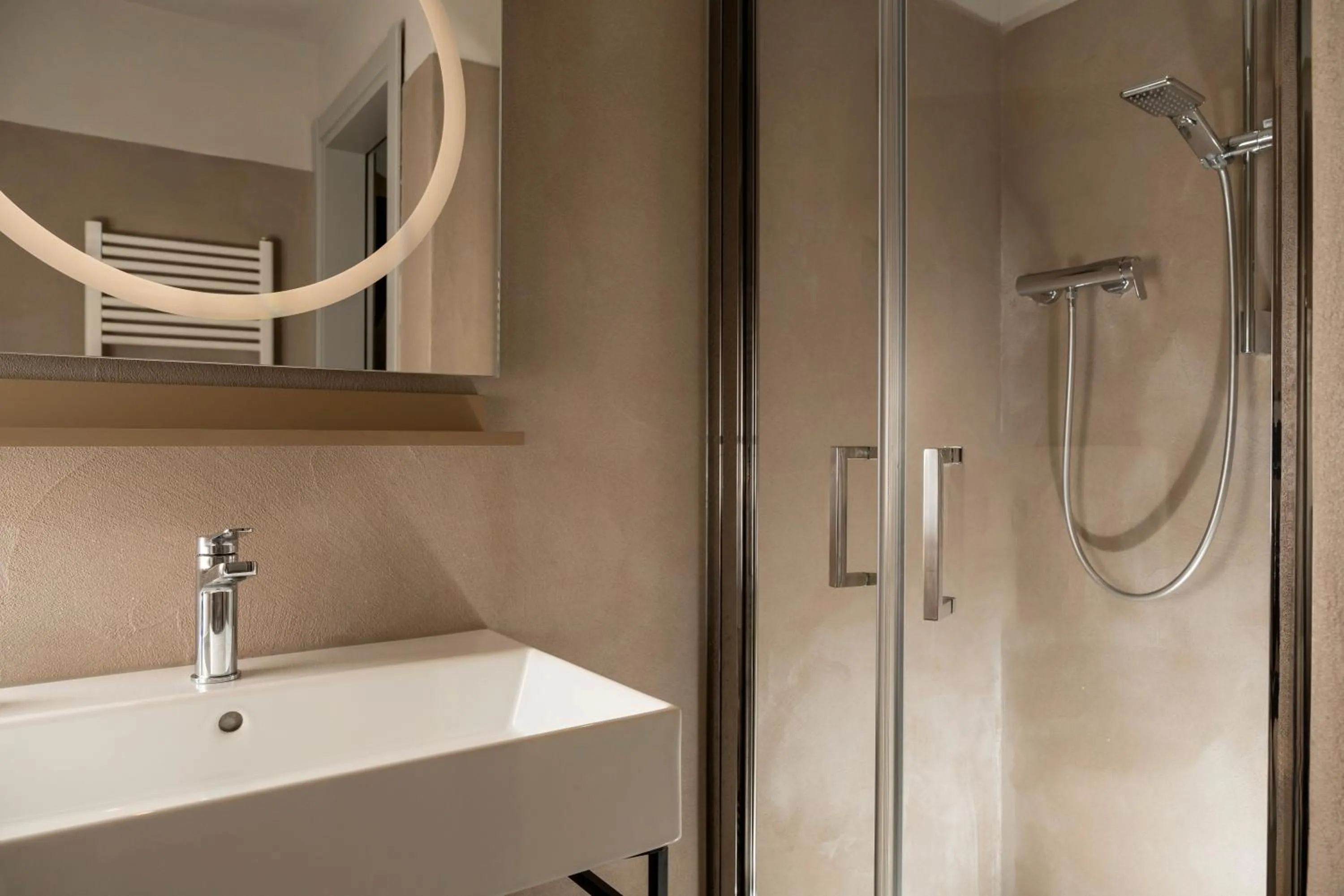 Bathroom in Hotel & Restaurant Casolare Le Terre Rosse