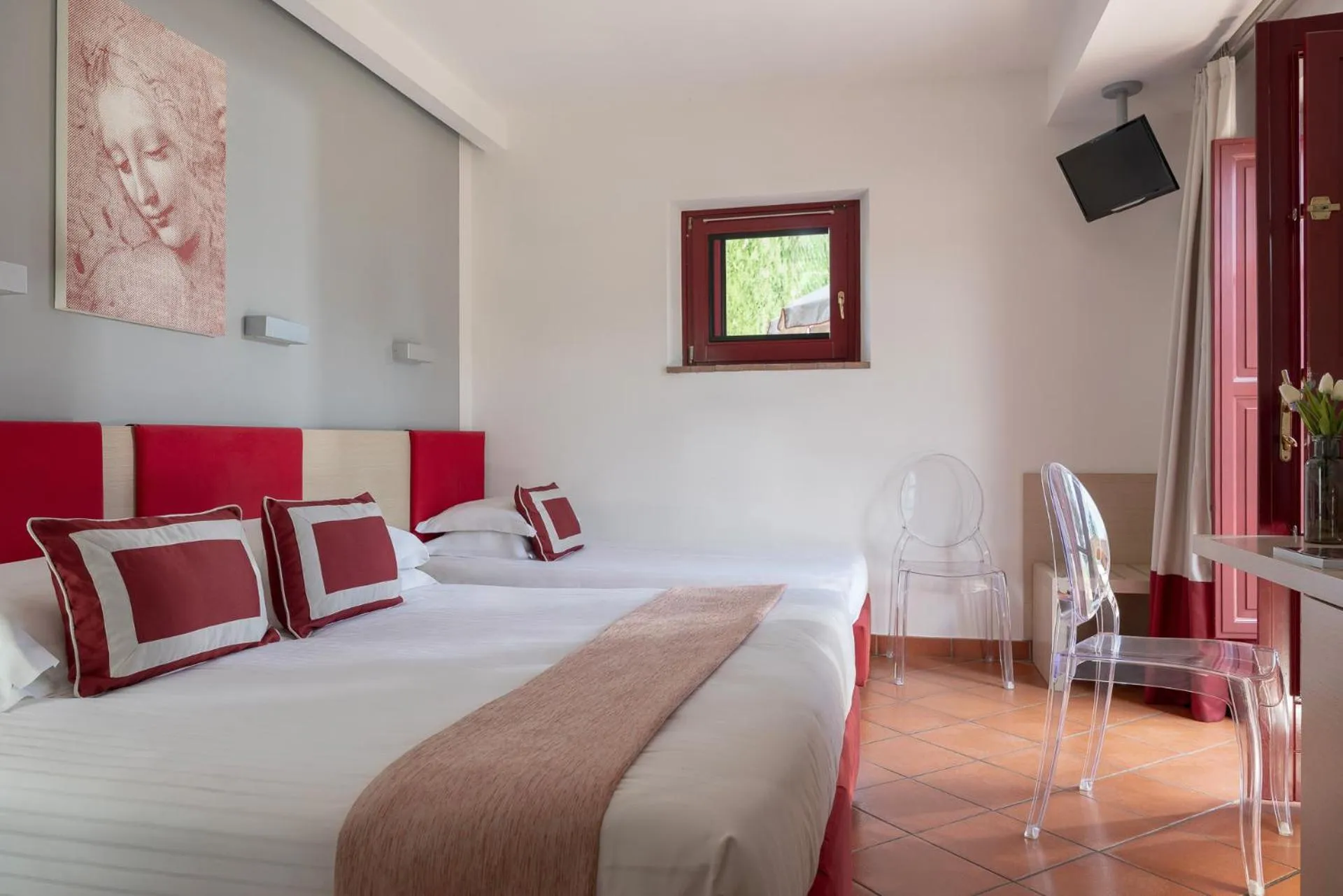Photo of the whole room, Bed in Hotel & Restaurant Casolare Le Terre Rosse