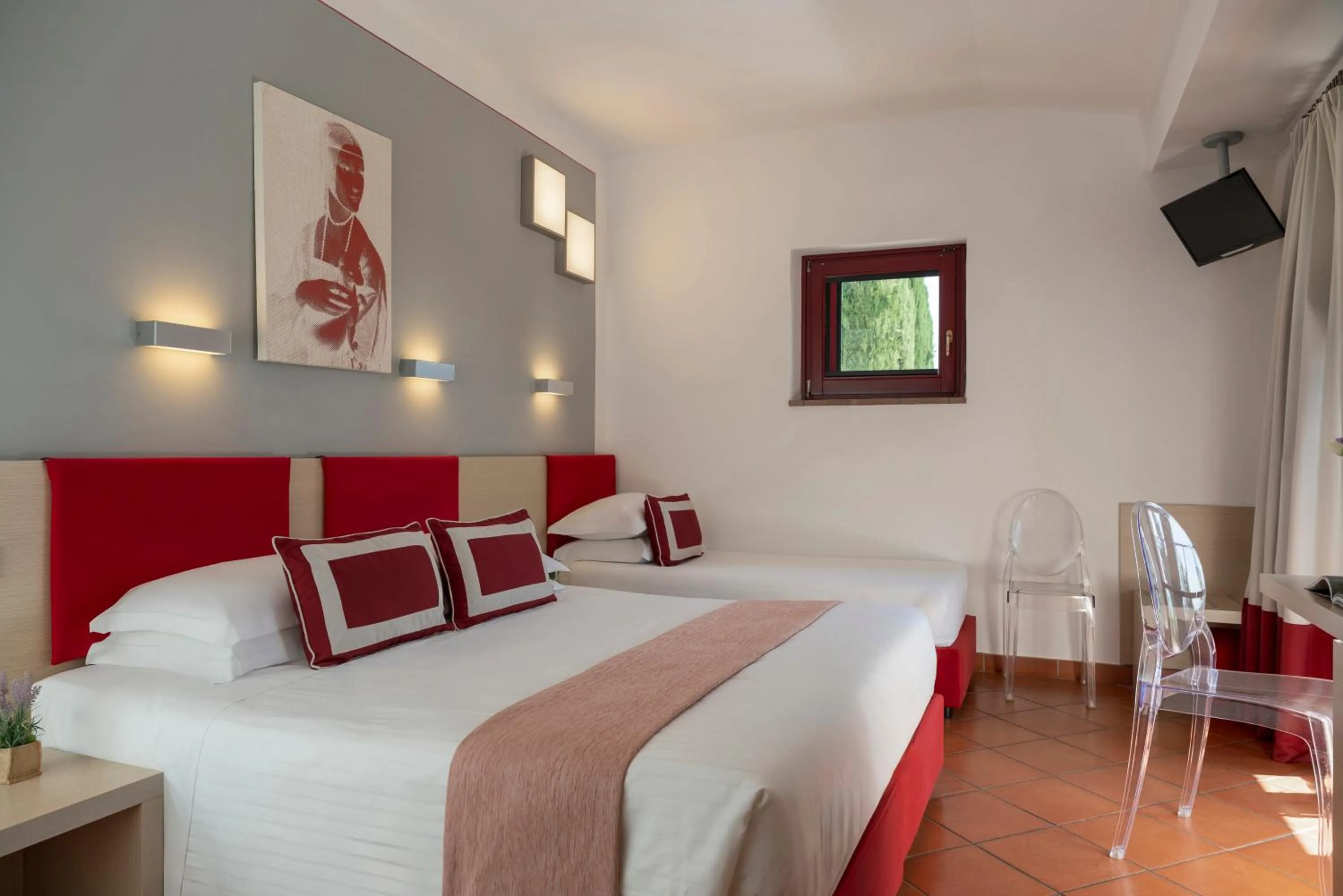 Photo of the whole room, Bed in Hotel & Restaurant Casolare Le Terre Rosse