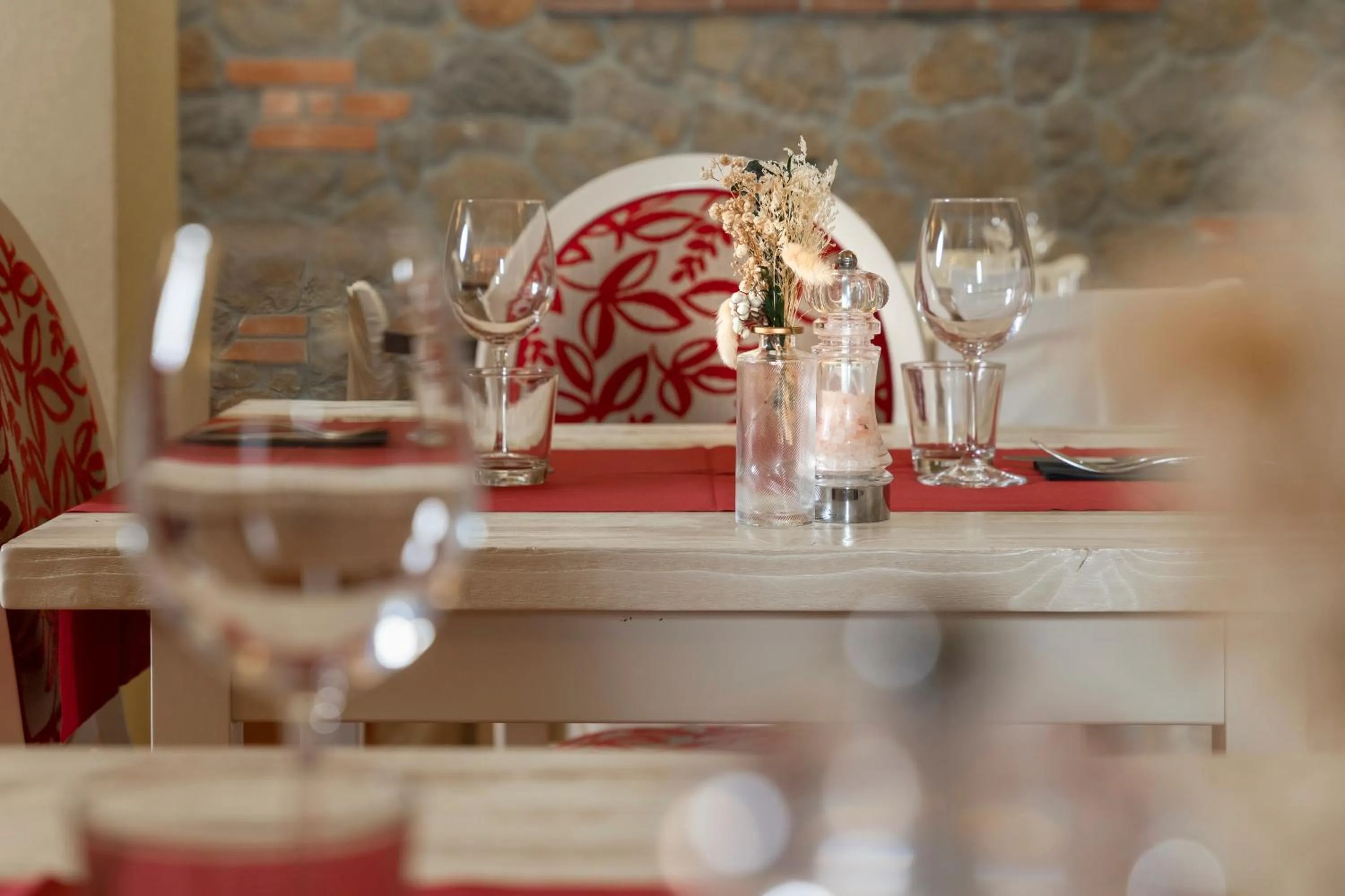 Restaurant/places to eat in Hotel & Restaurant Casolare Le Terre Rosse