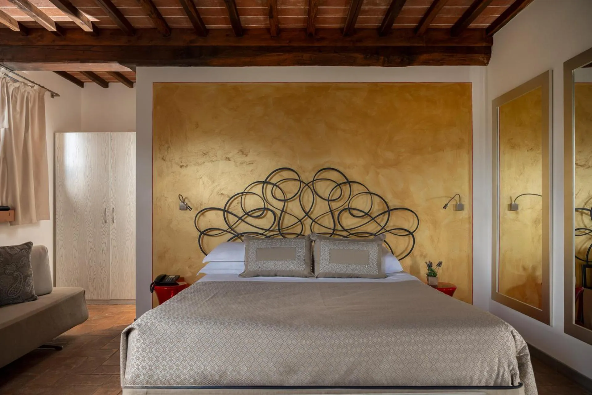 Bedroom, Bed in Hotel & Restaurant Casolare Le Terre Rosse