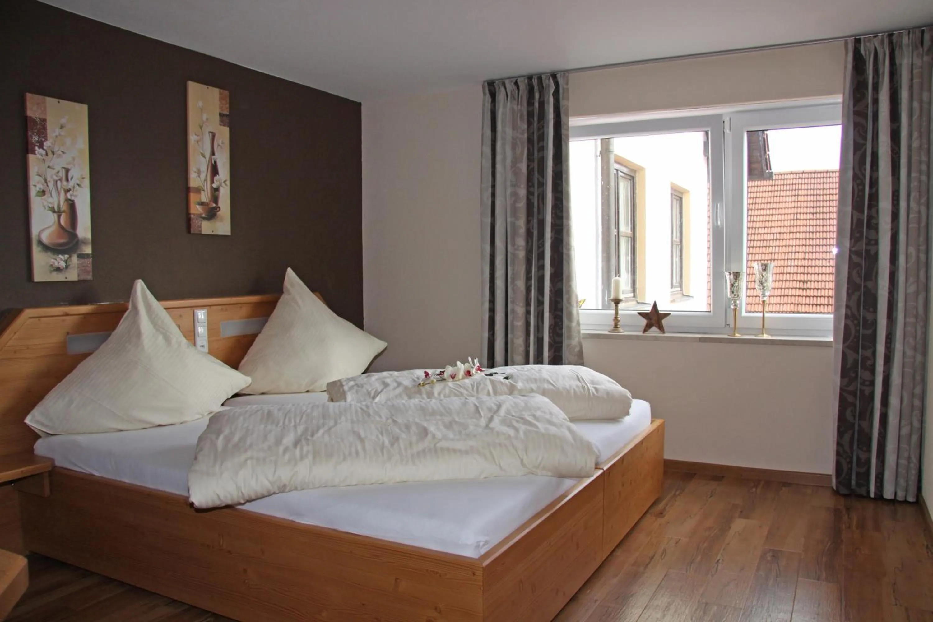 Photo of the whole room, Bed in Hotel - Restaurant Eberlwirt