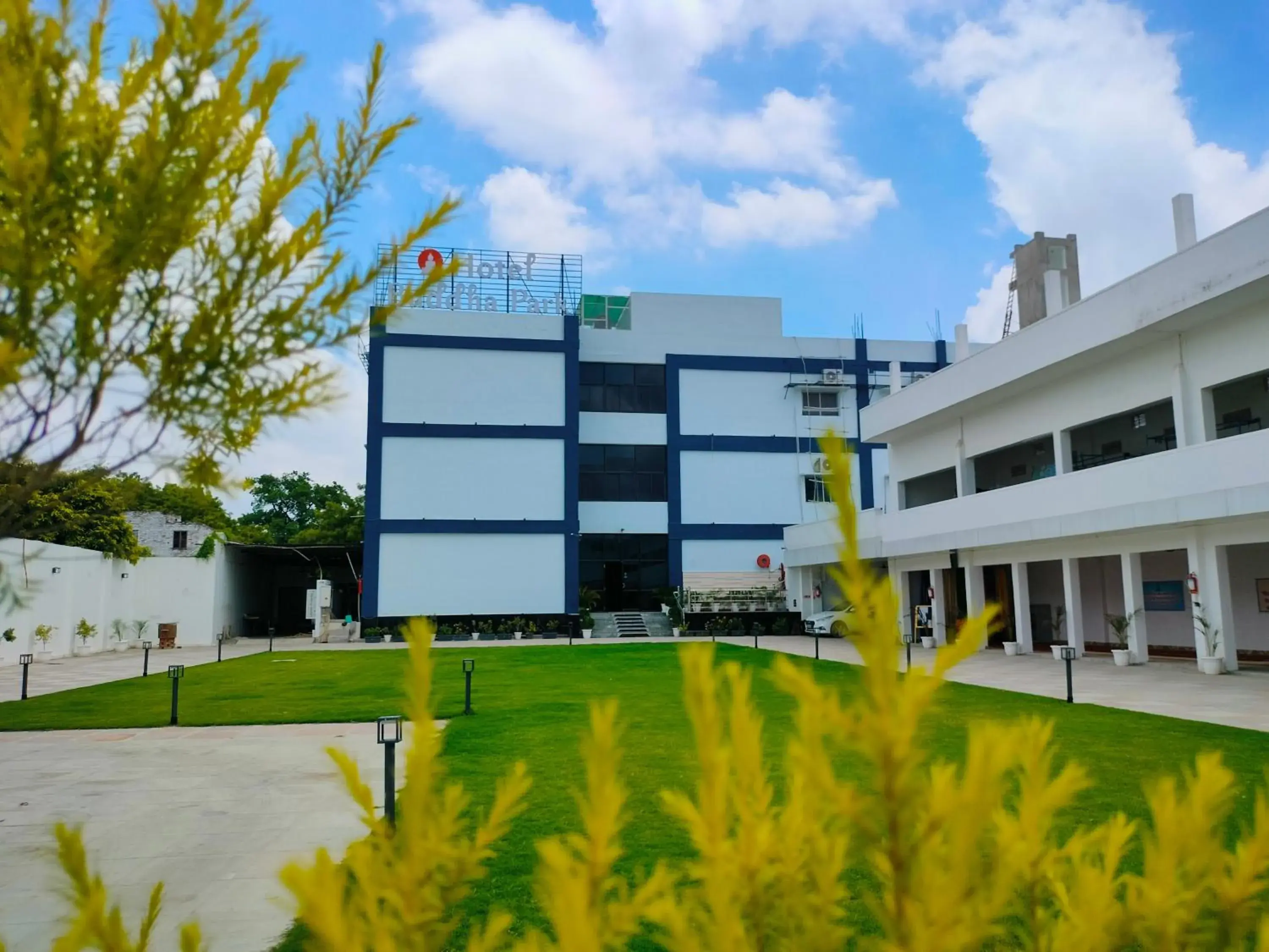 Property building in Hotel Buddha Park near Sarnath, Varanasi Property building in Hotel Buddha Park near Sarnath, Varanasi