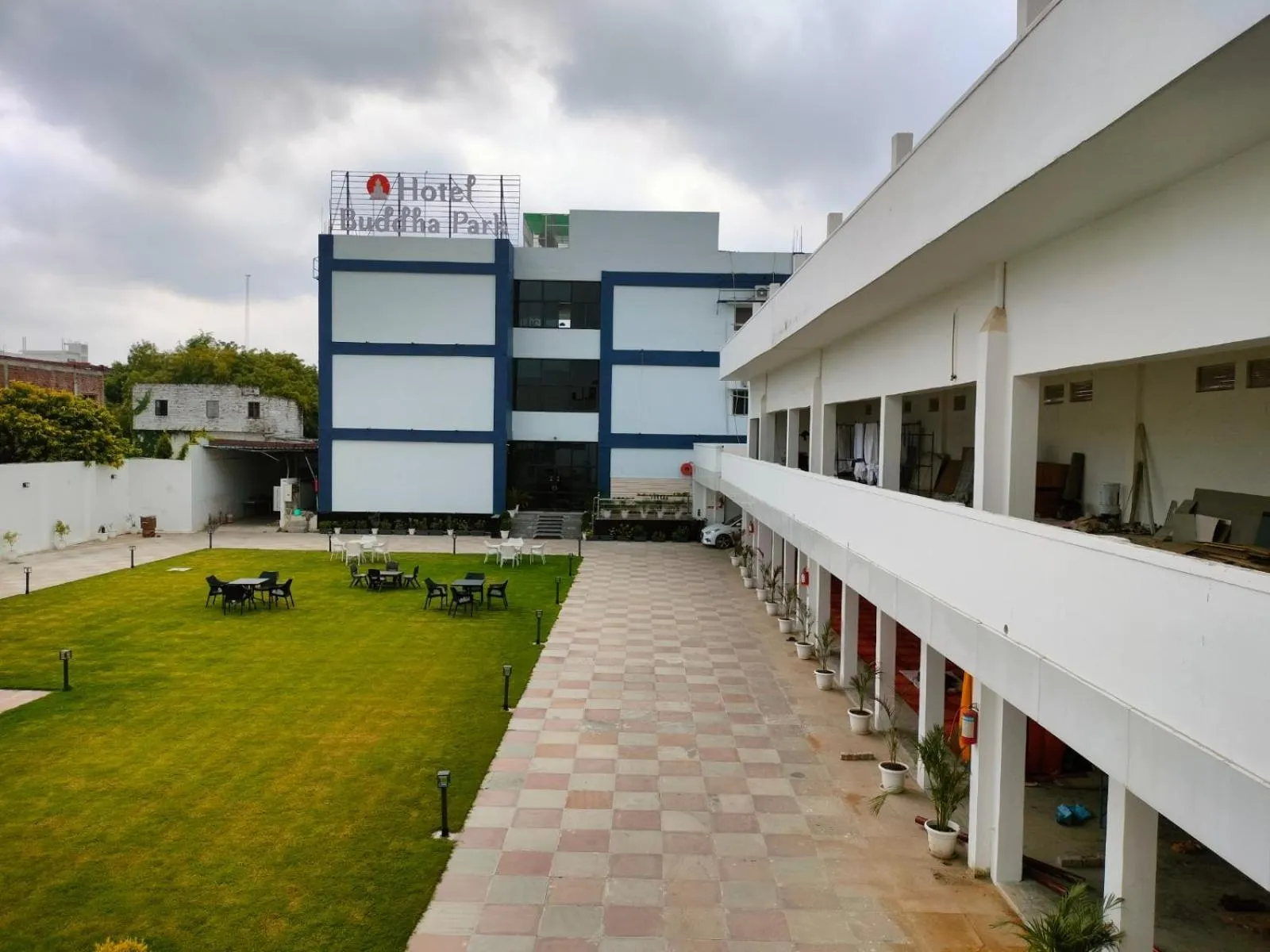 Day in Hotel Buddha Park near Sarnath, Varanasi