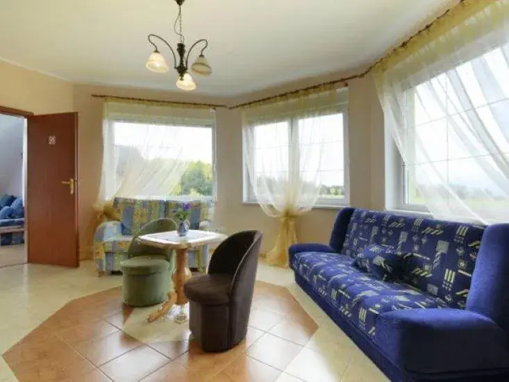 Two-Bedroom Apartment in Villasol Two-Bedroom Apartment in Villasol