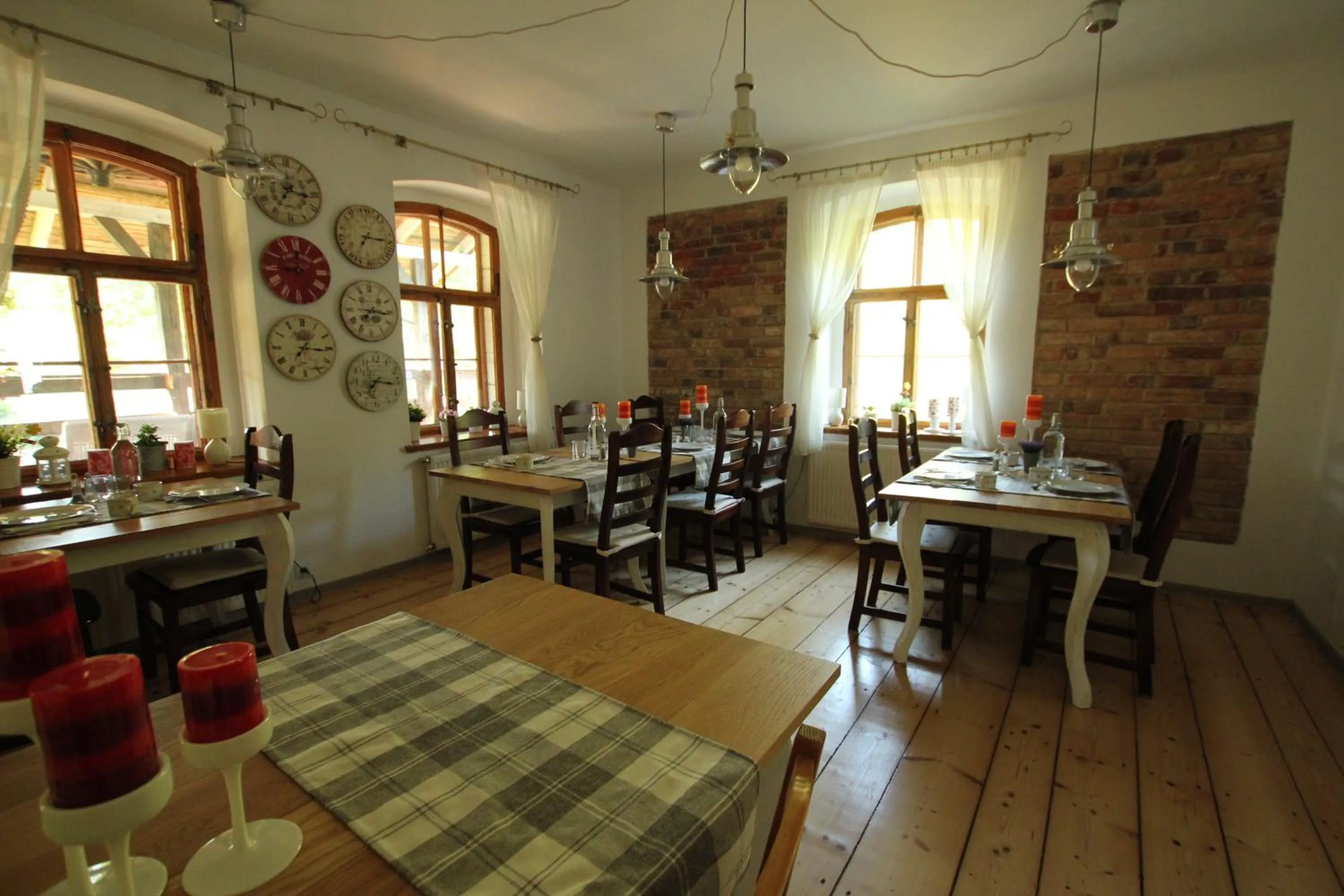 Restaurant/places to eat in BORSZÓWKA Dom Nad Potokiem - Pensjonat
