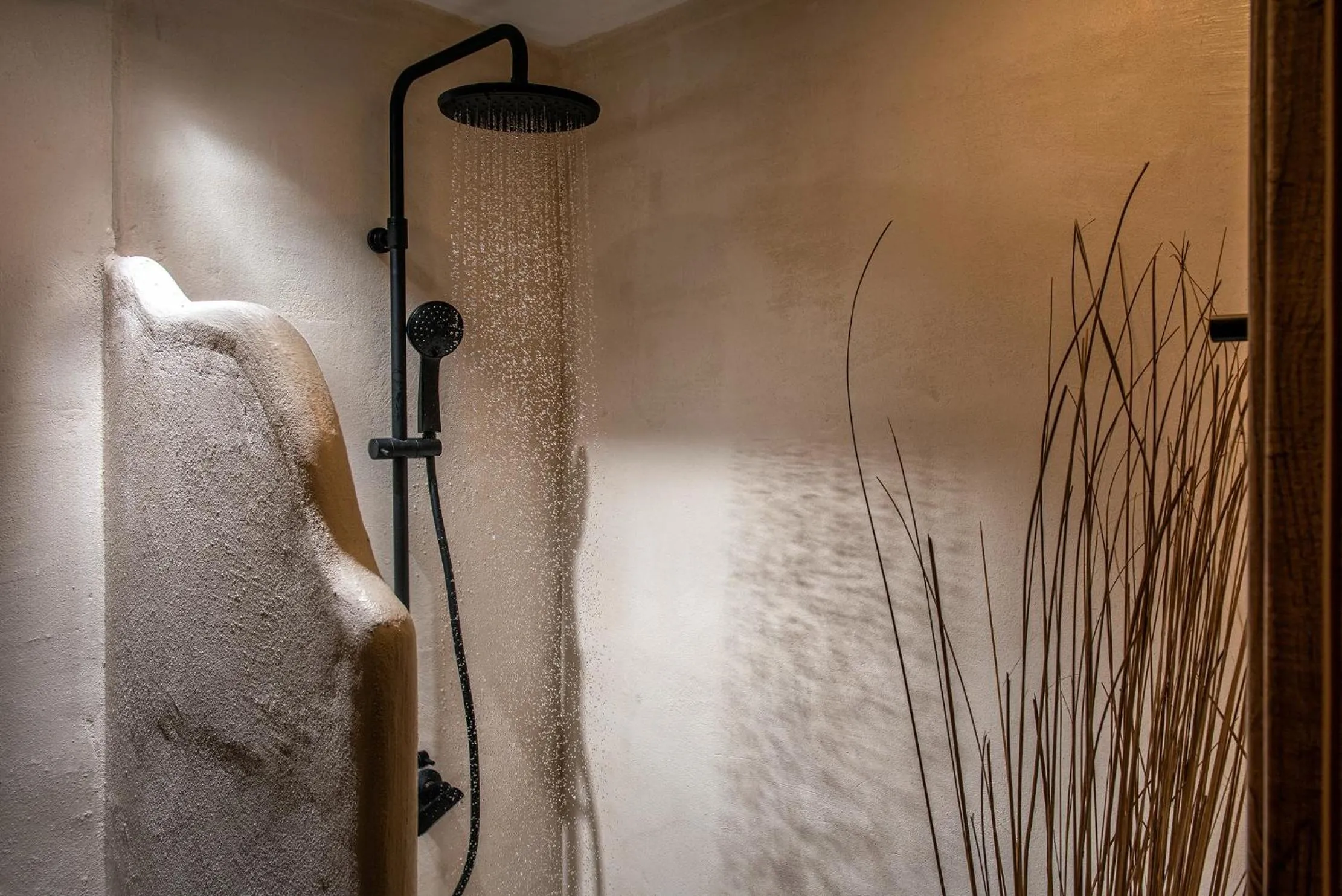 Shower in Indigo Inn Casa Adults Only