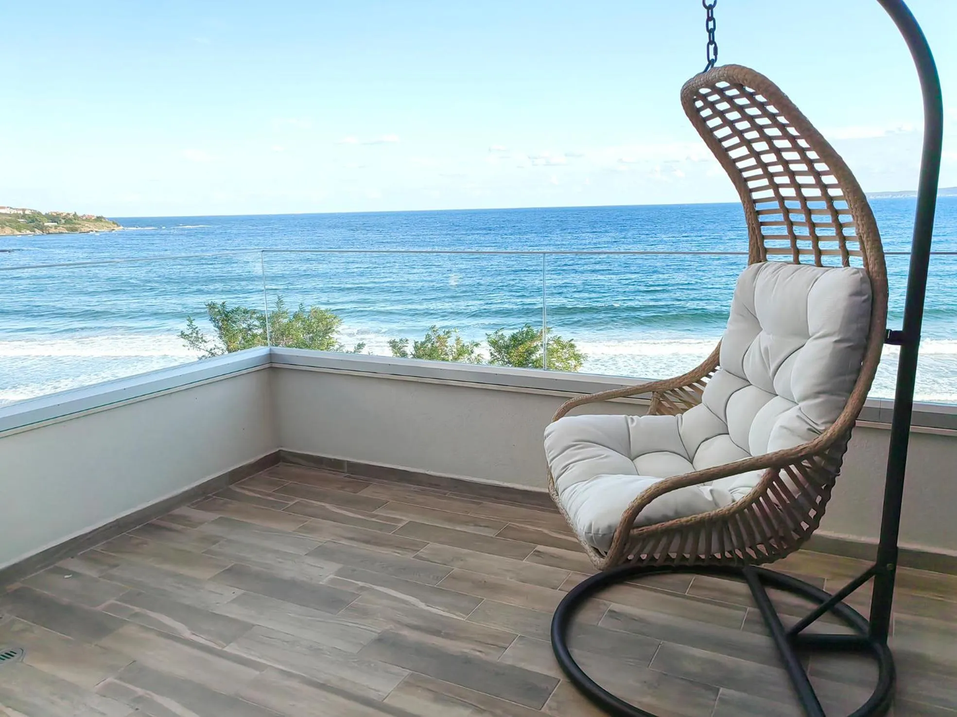 Day in Olive Villas Beach Hotel