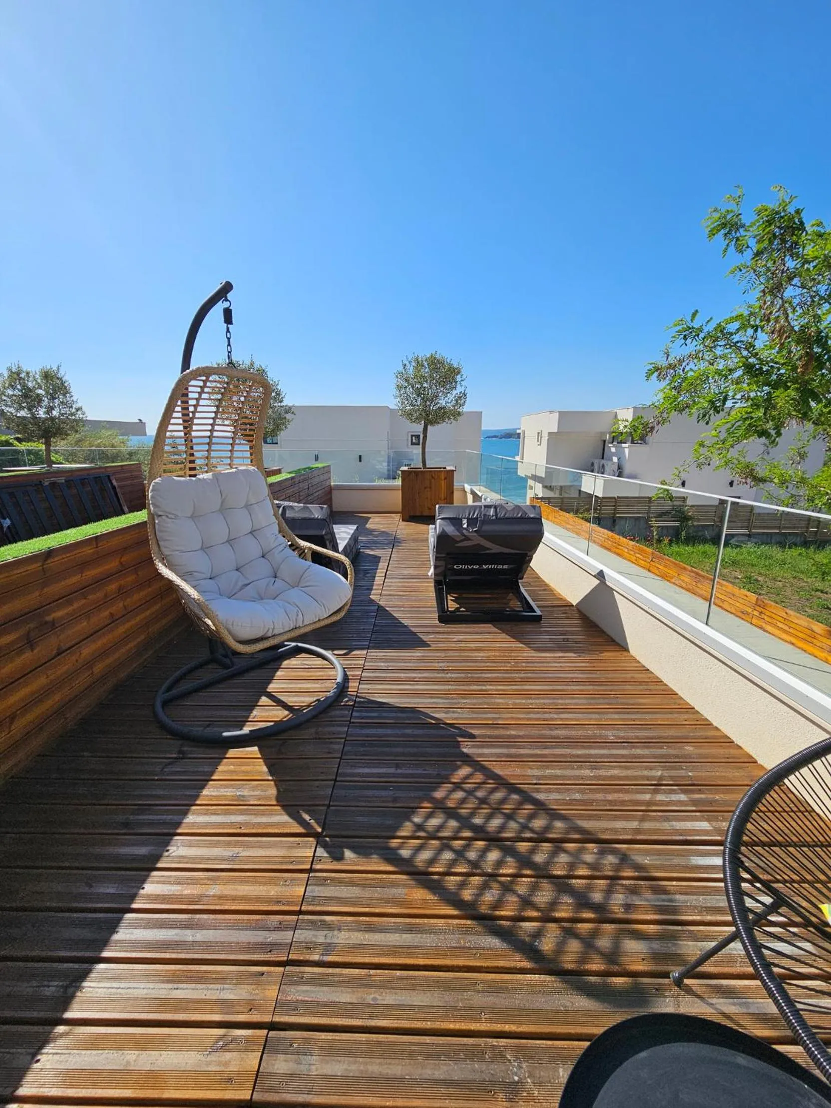 Patio in Olive Villas Beach Hotel